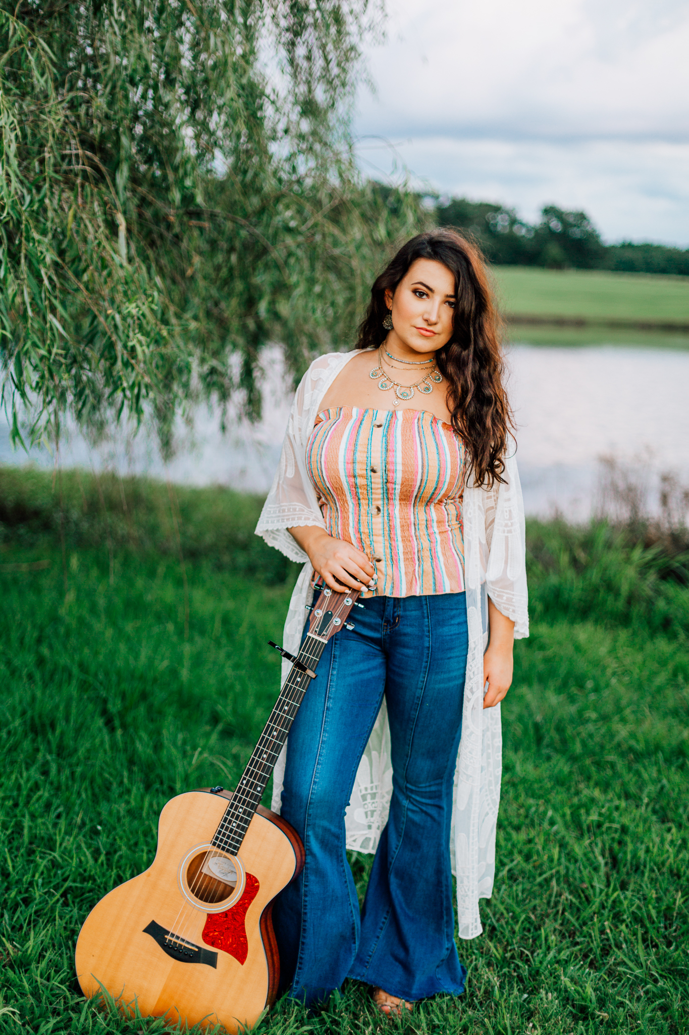 Katherine Pierce | Senior Session | Field | Jonesboro, Arkansas Photographer