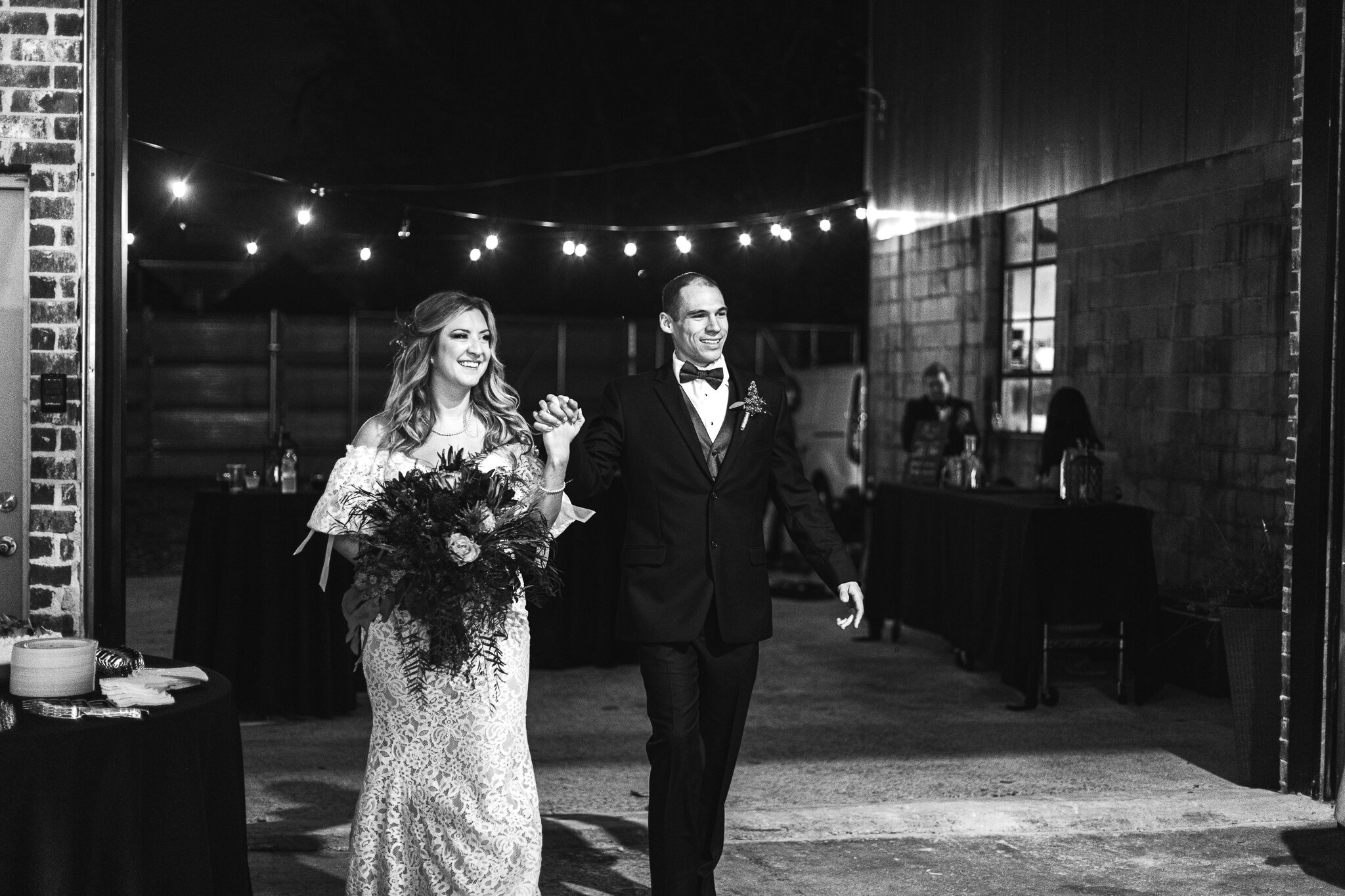 The Glass Factory Wedding | Jonesboro Arkansas Wedding Photographer