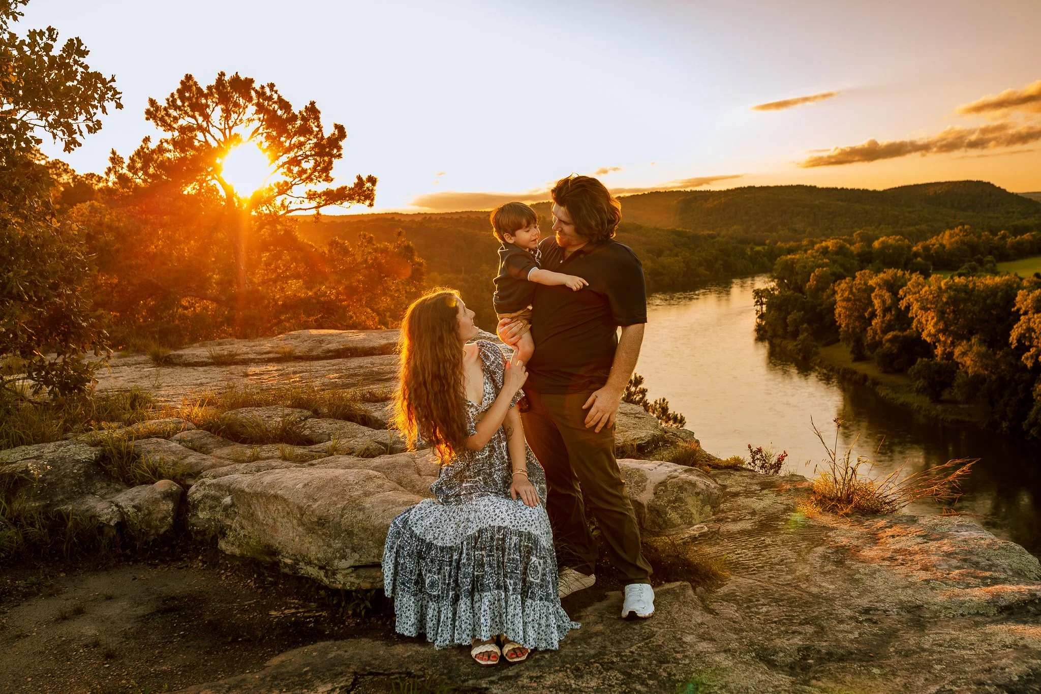 Calico Rock Arkansas Photographer | White River Bluff Family Session | Kaylan Crenshaw Photography