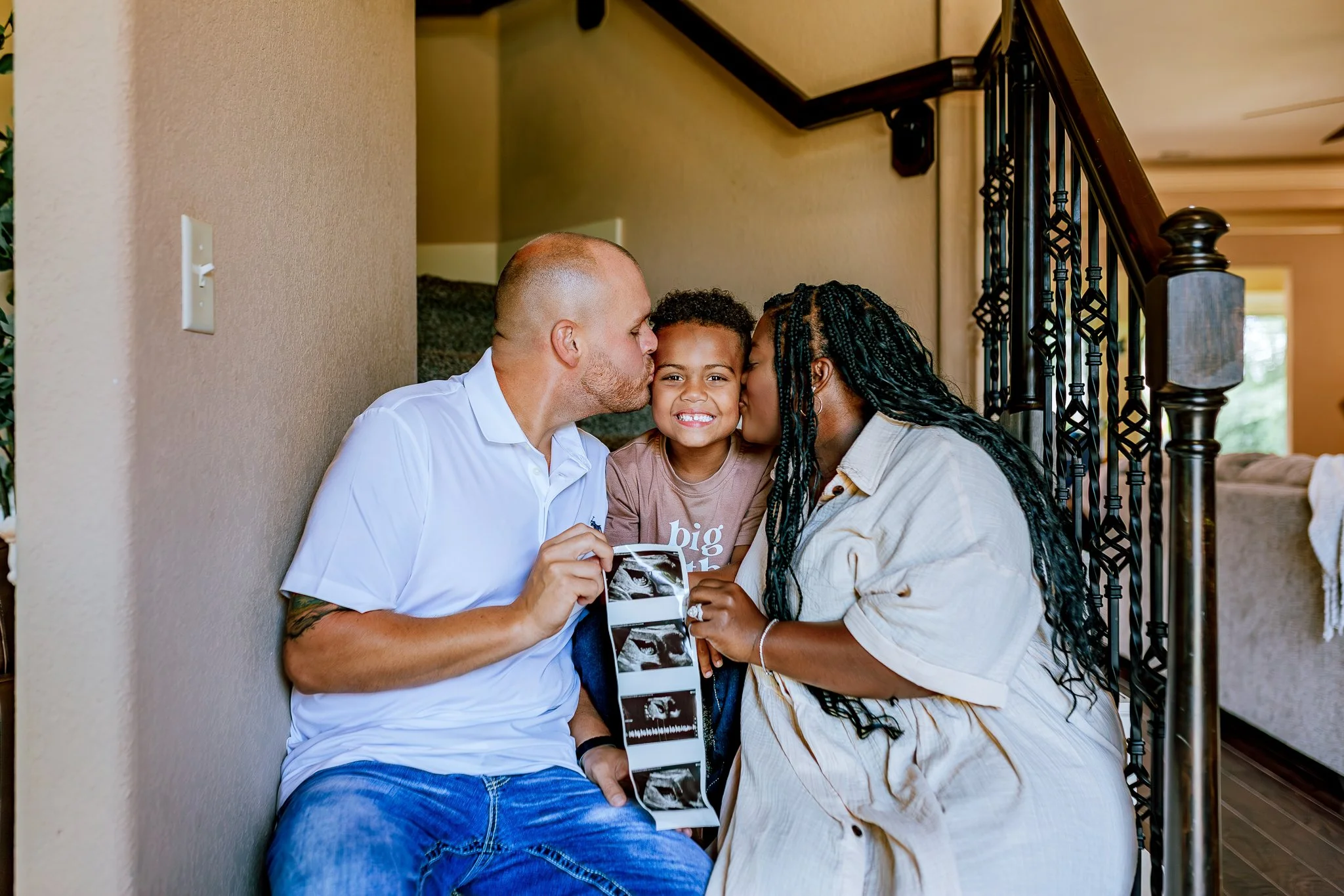Arkansas Pregnancy Announcement Photographer | The Eckard Family's In-Home Session