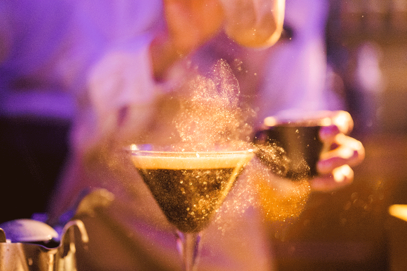 Gold-Dust-Short-Animation.gif