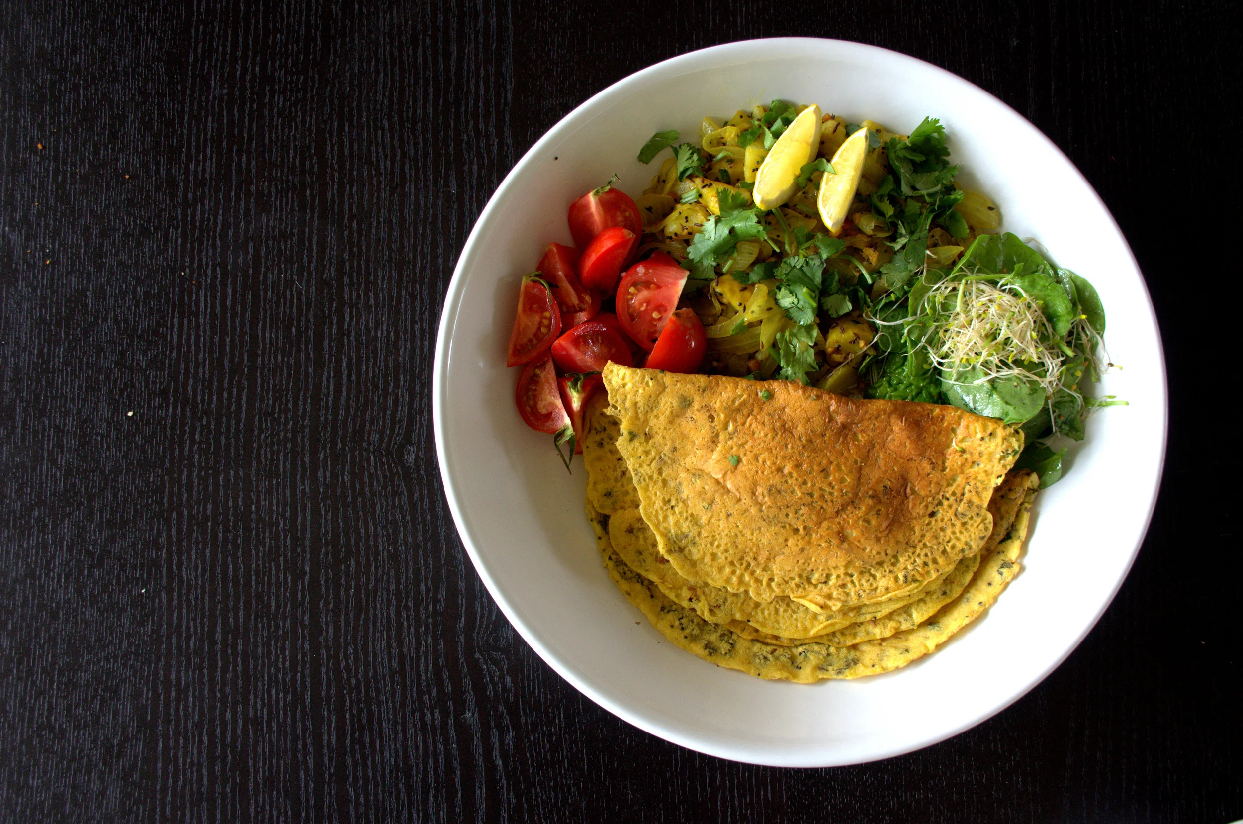 Chickpea crêpes + Turmeric potatoes