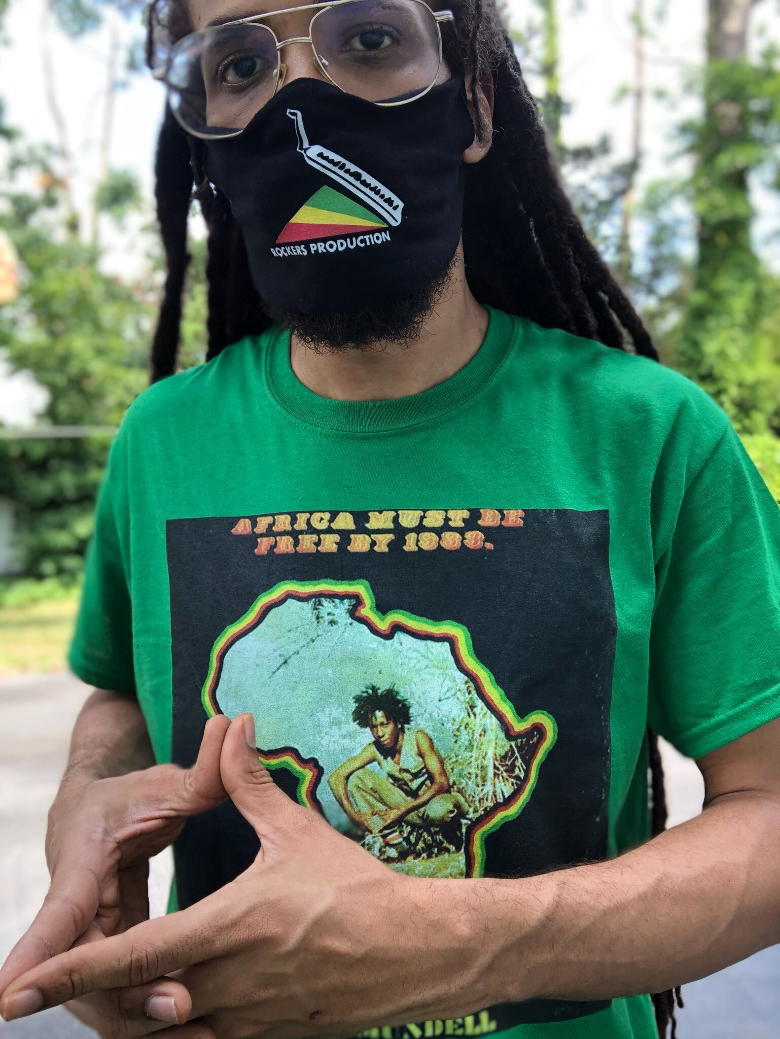 Africa Must Be Free By 1983 Mundell Tee