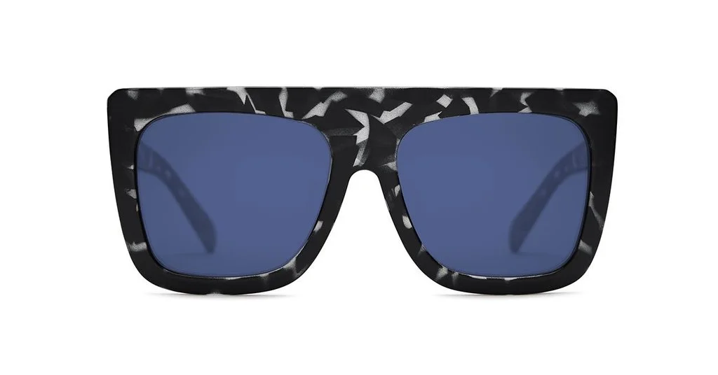 QUAY_CafeRacer_BlackTortoiseBlue_Front_PROD_WEB_1024x1024.jpg