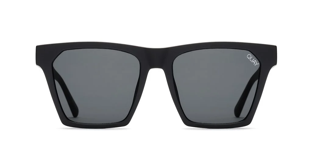 QUAY_ALRIGHT_MATTE_BLK_SMOKE_LENS_FRONT_1024x1024.jpg