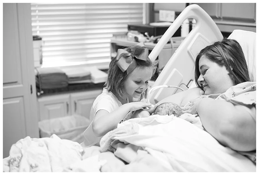 Cesearean birth photographer oklahoma city | Stephanie Ralls