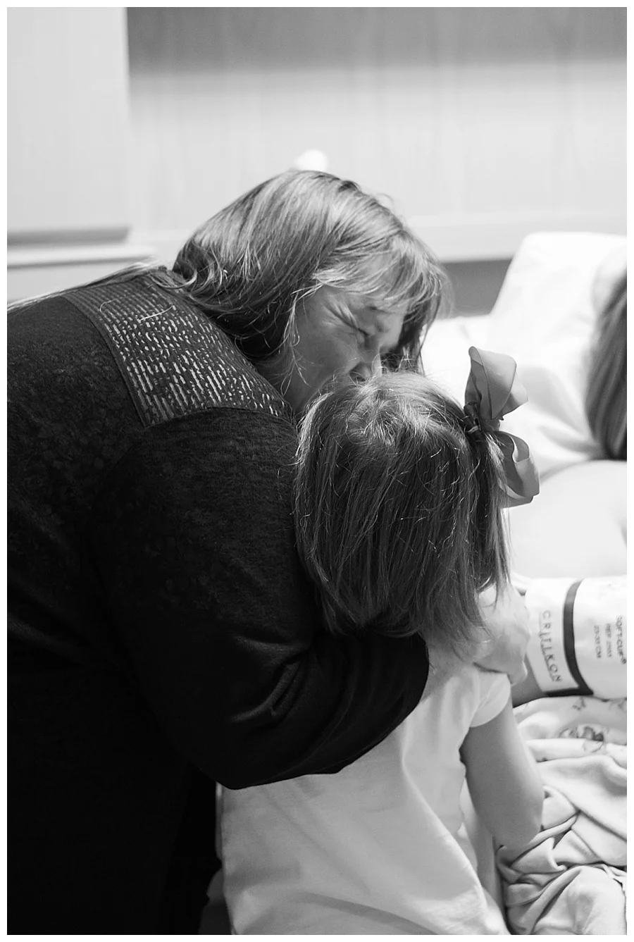 Cesearean birth photographer oklahoma city | Stephanie Ralls