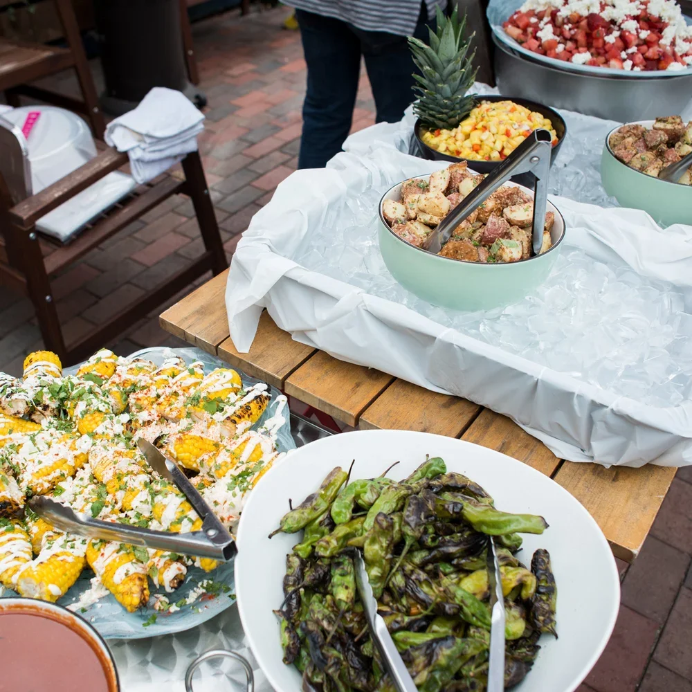 scm_pigroast_072615_018.webp