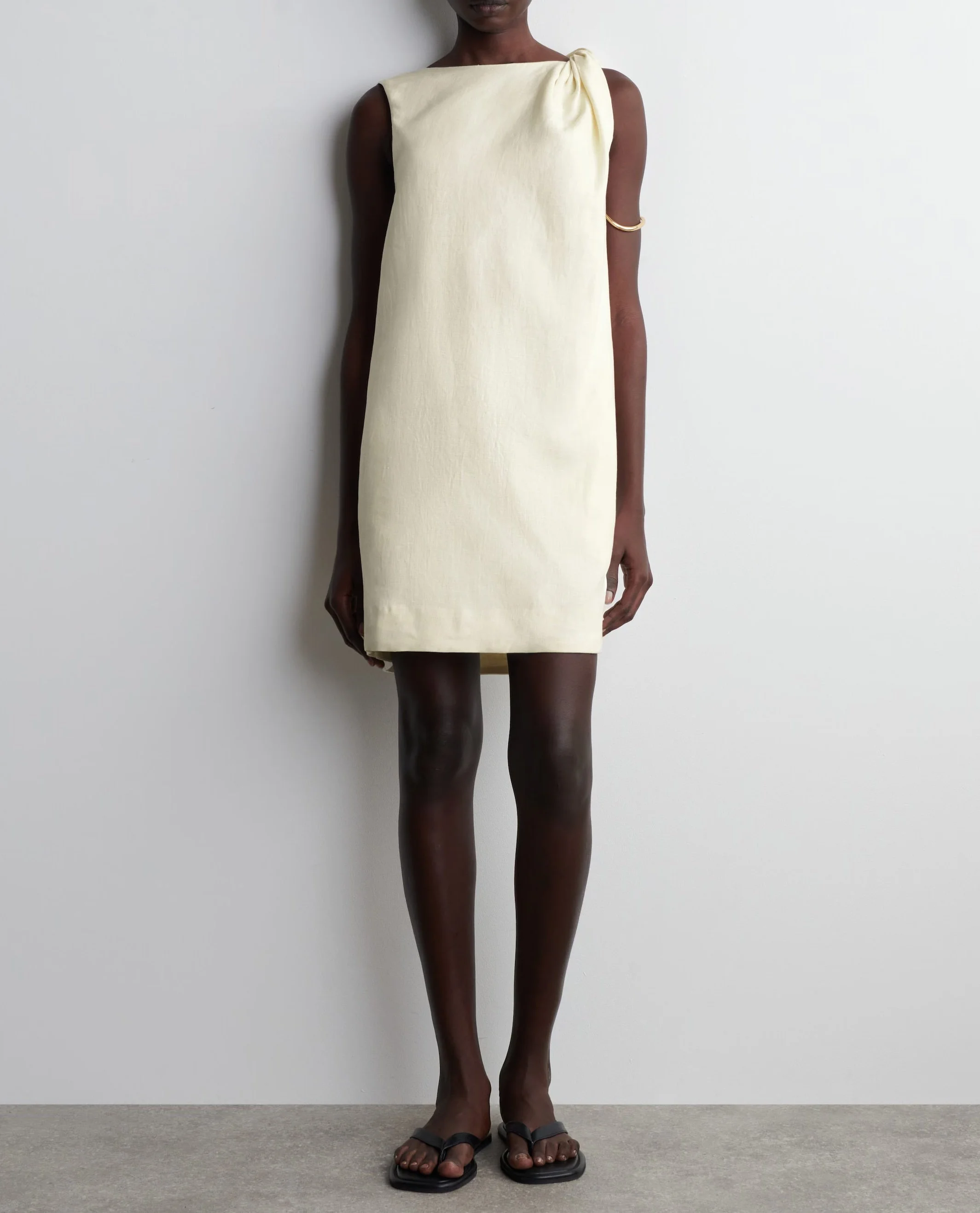 stores like zara cos