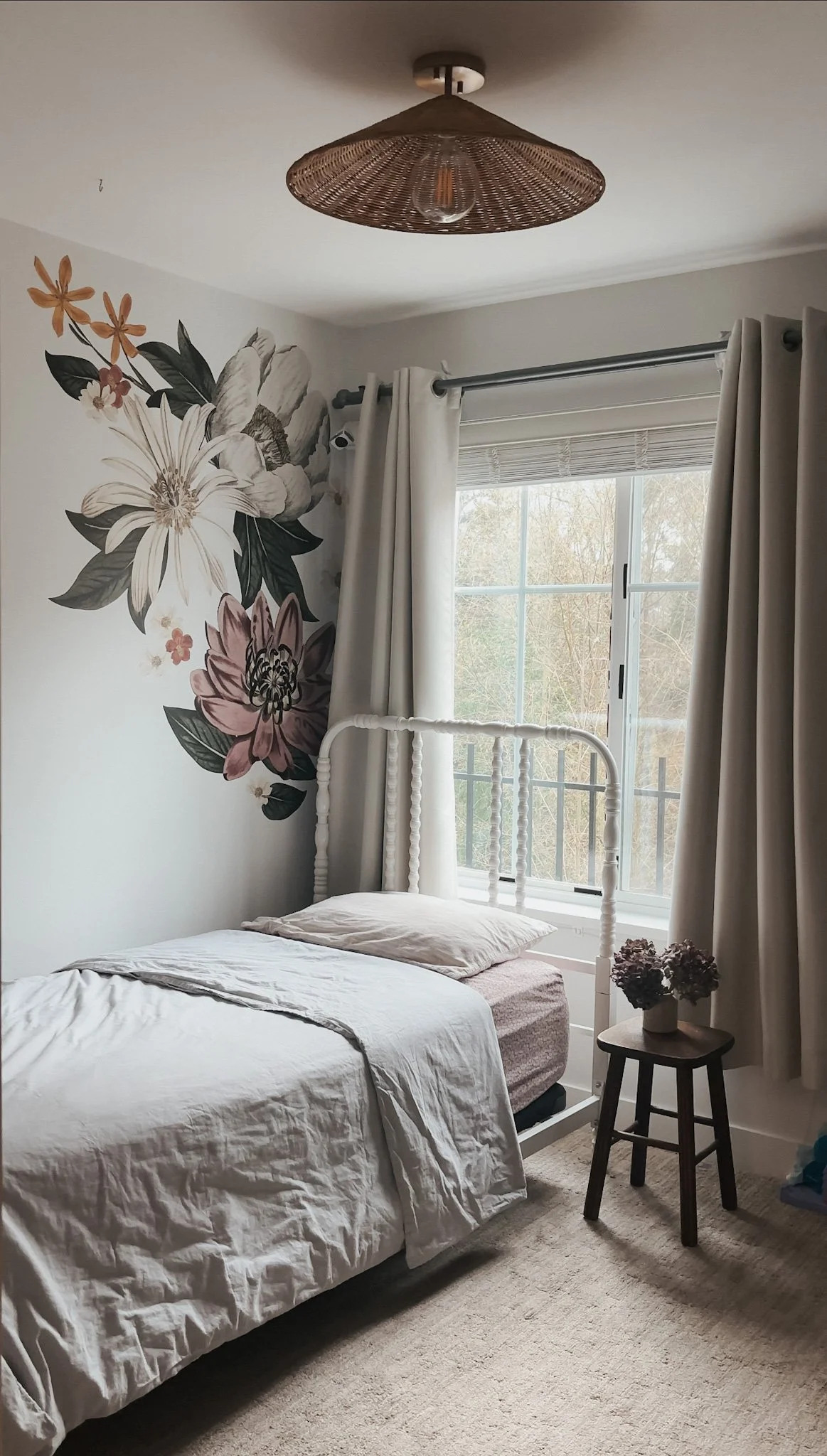 GIRLS ORGANIC MODERN BEDROOM IDEAS