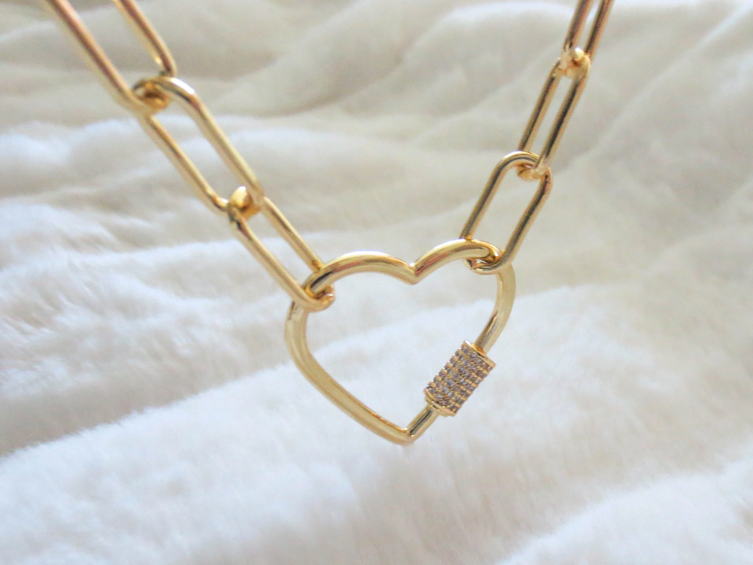 chip+chisel-Paper Clip Heart Lock Necklace