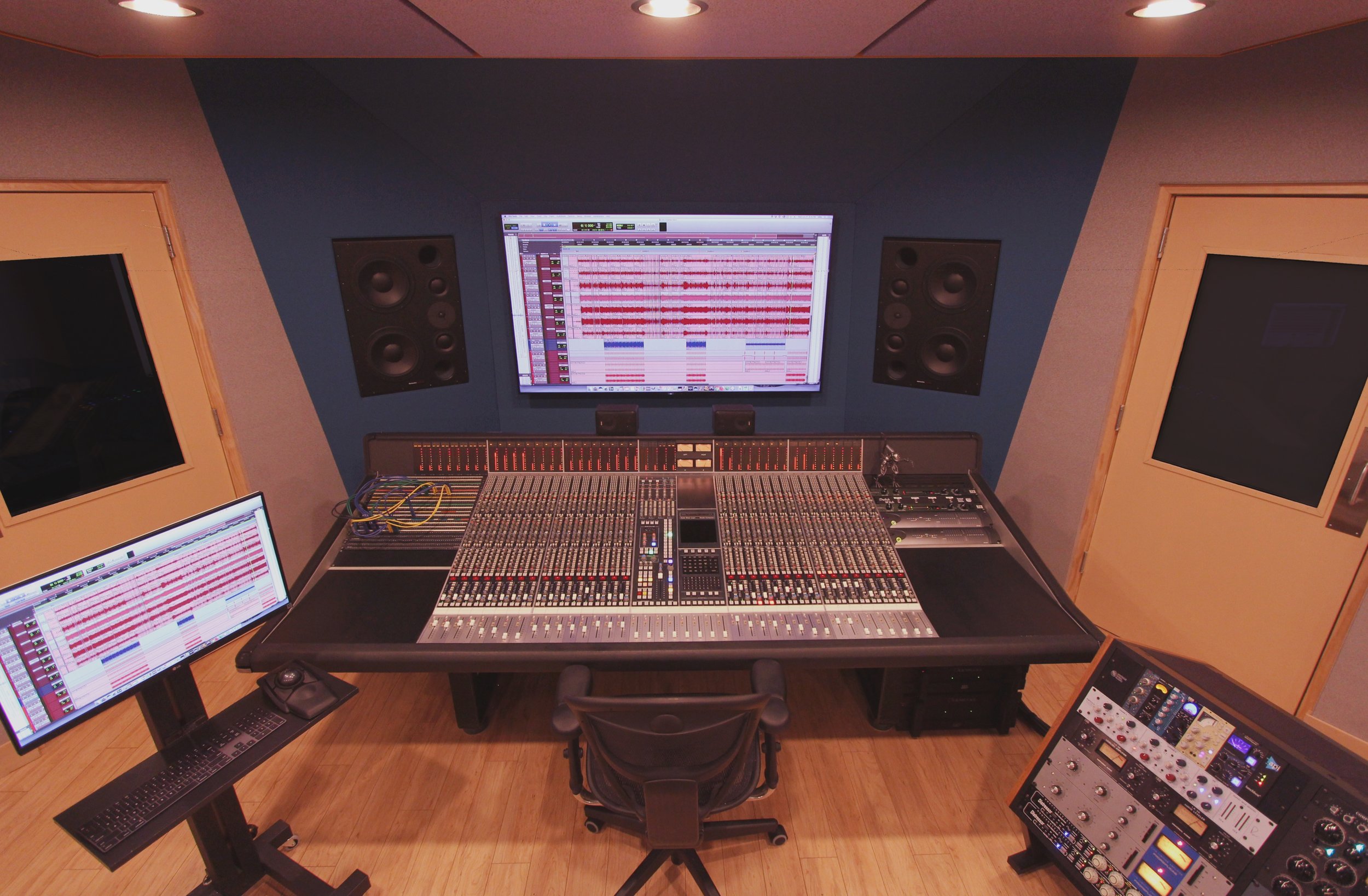        The Ultimate Studio M Upgrade    The SSL 4000 E Console    Book Now  