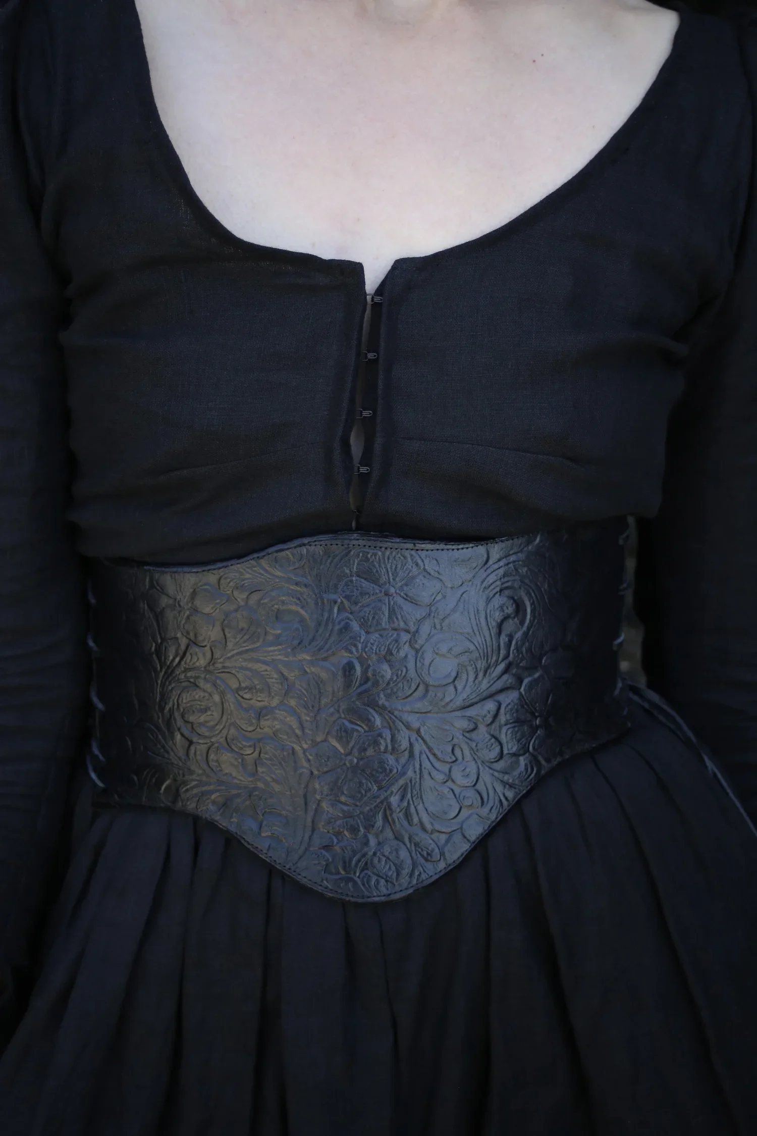 Acanthus Underbust Corset-S,M