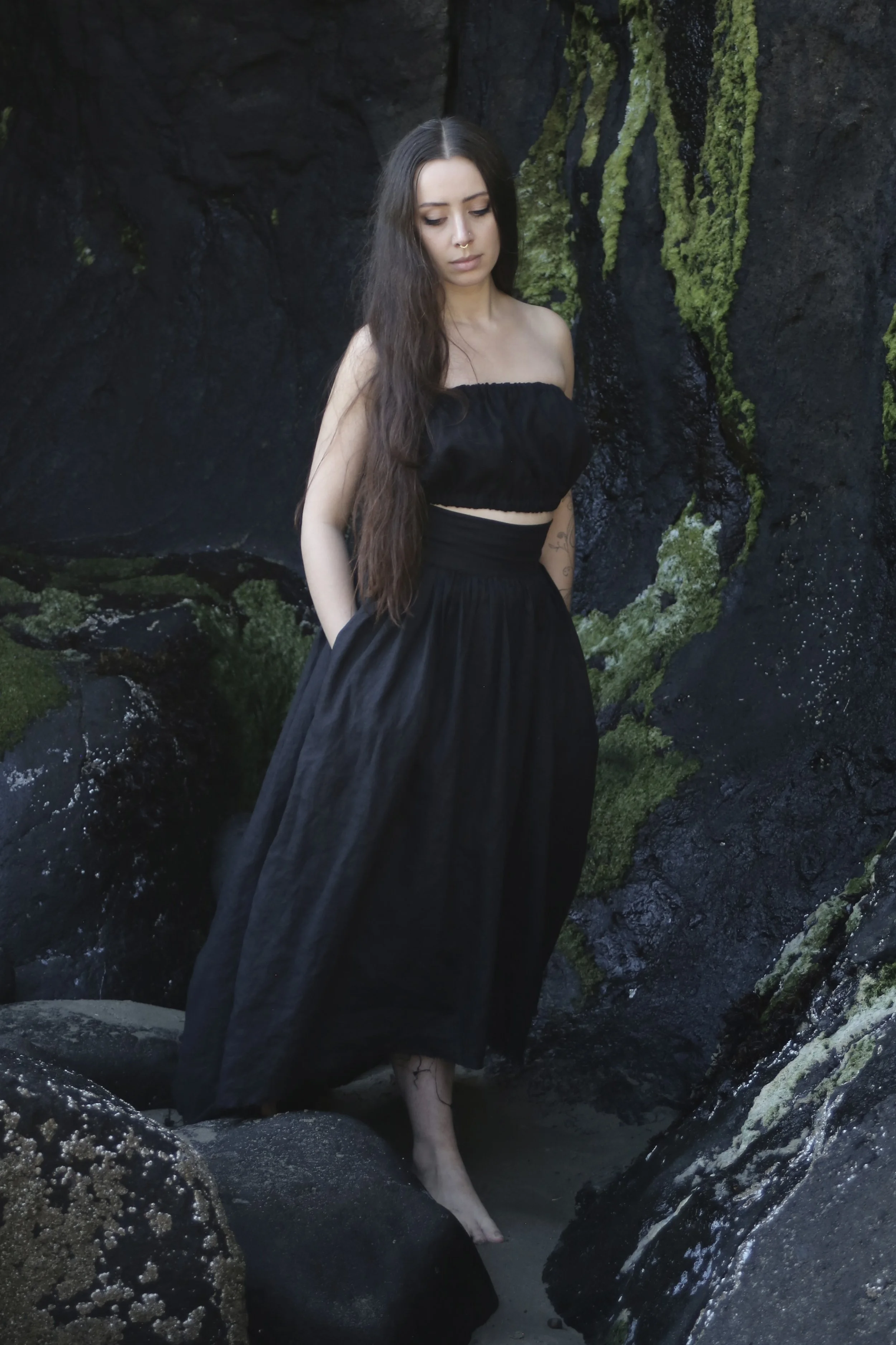 Svart Lilja Skirt- Long