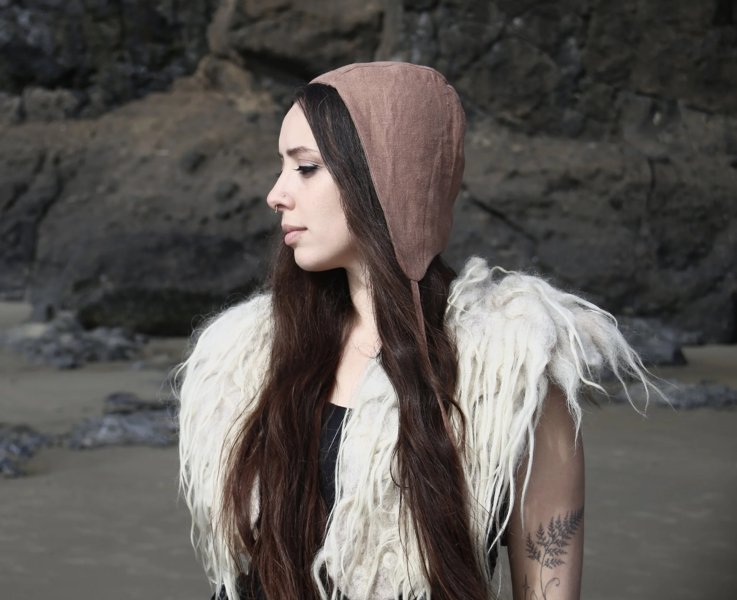 Calypso Coif- Rose Brown