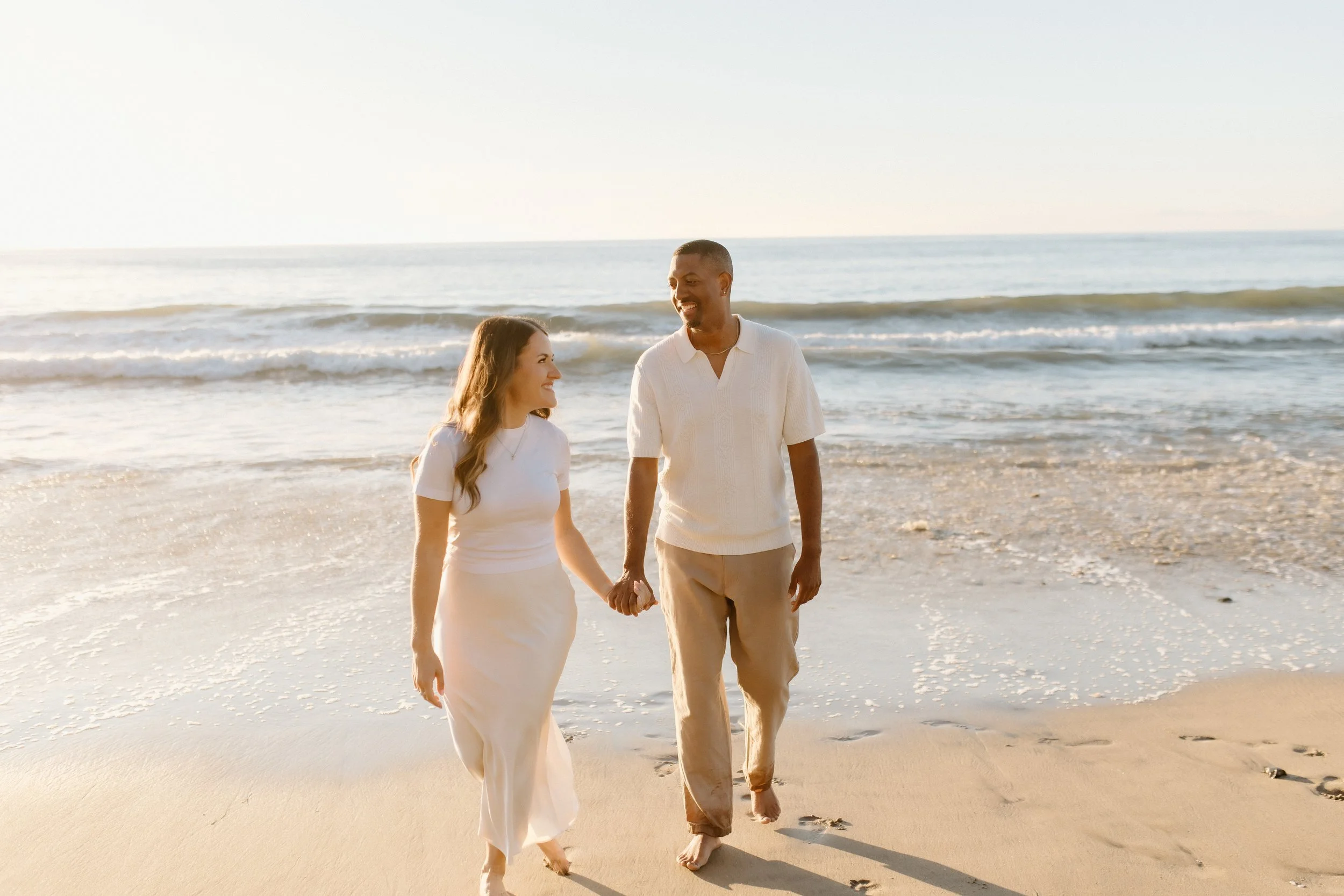 Chic beach engagement session