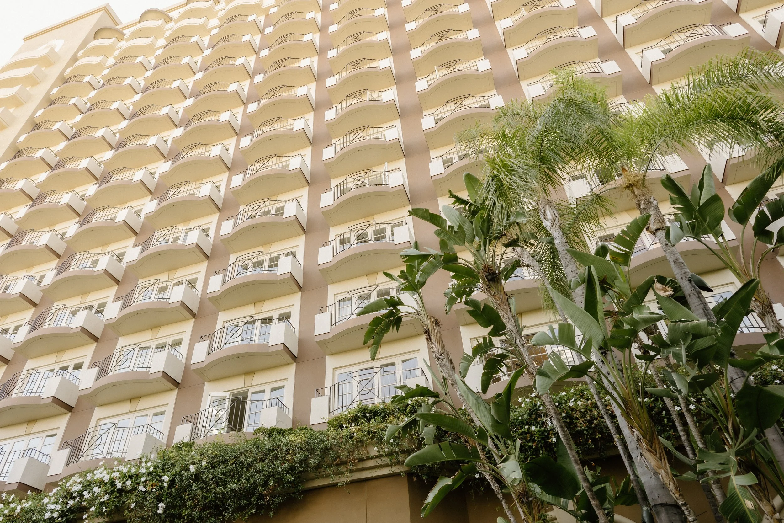Four Season Hotel Los Angeles at Beverly Hills Garden View of the tower