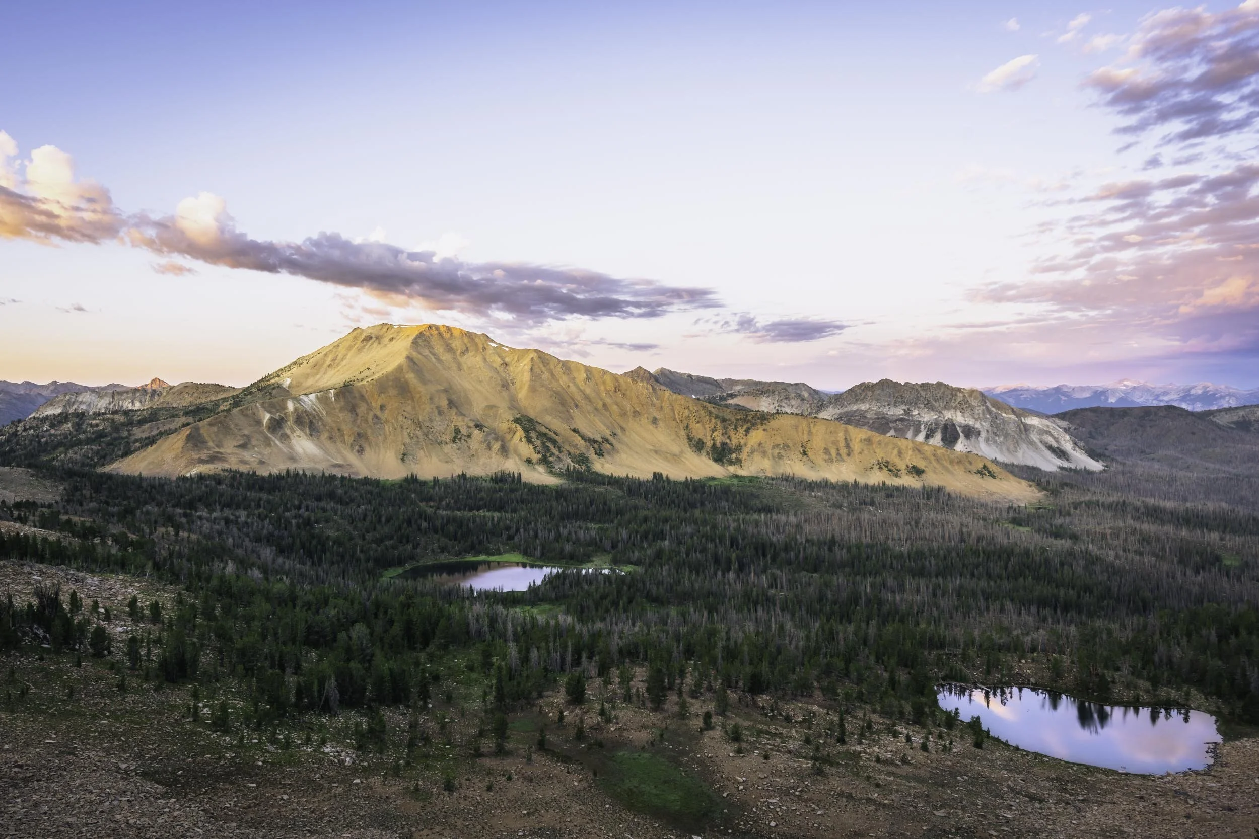 Idaho Bourne Lake Mountains.jpg