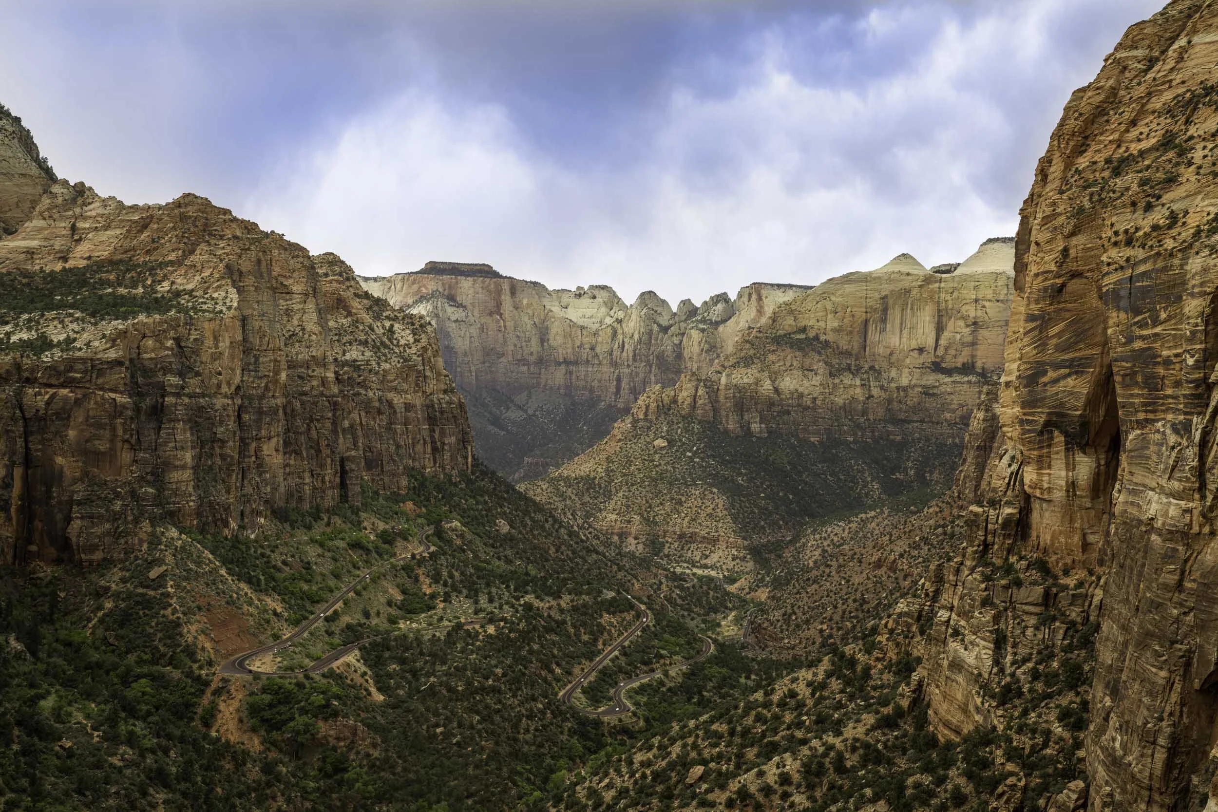 Utah Zion Overlook.jpg