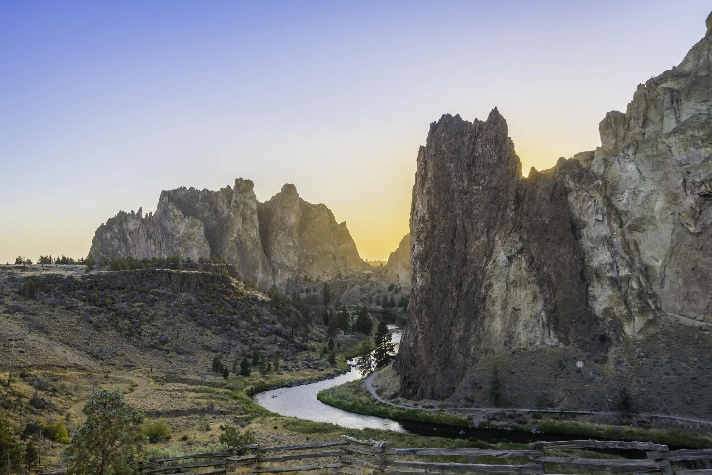 Oregon Smith Rock.jpg