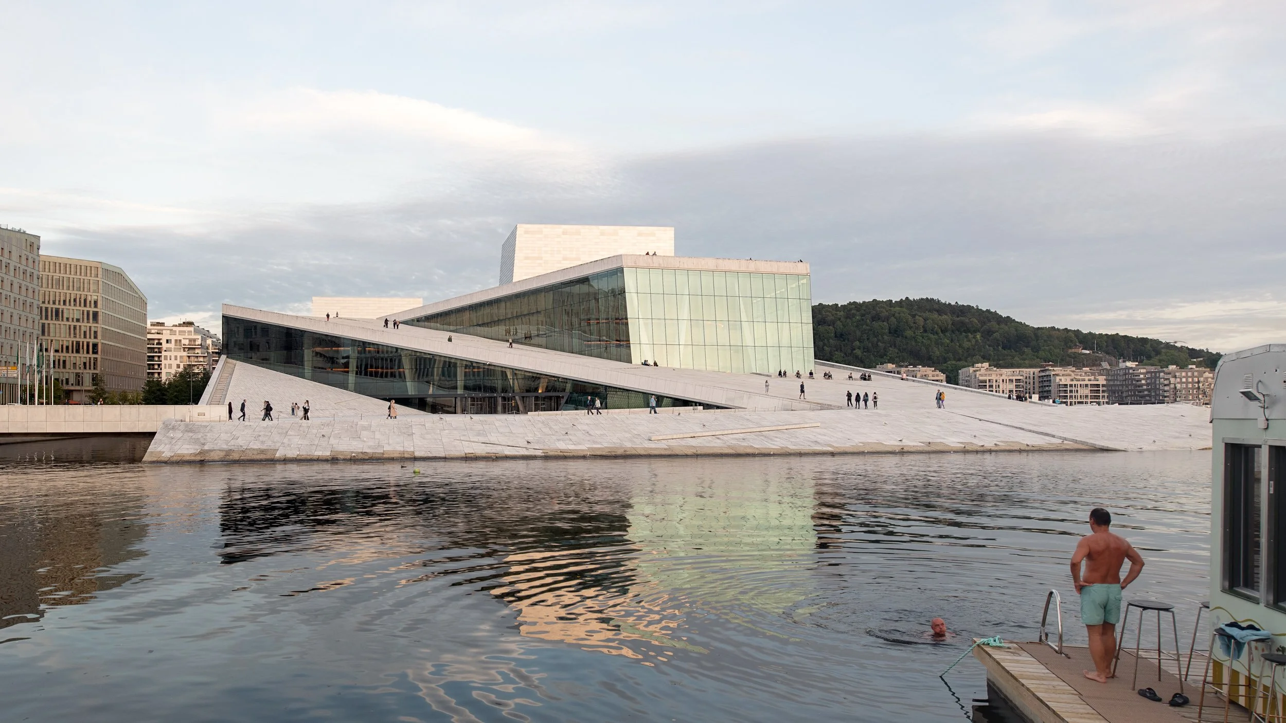  Oslo Opera House - Snøhetta 