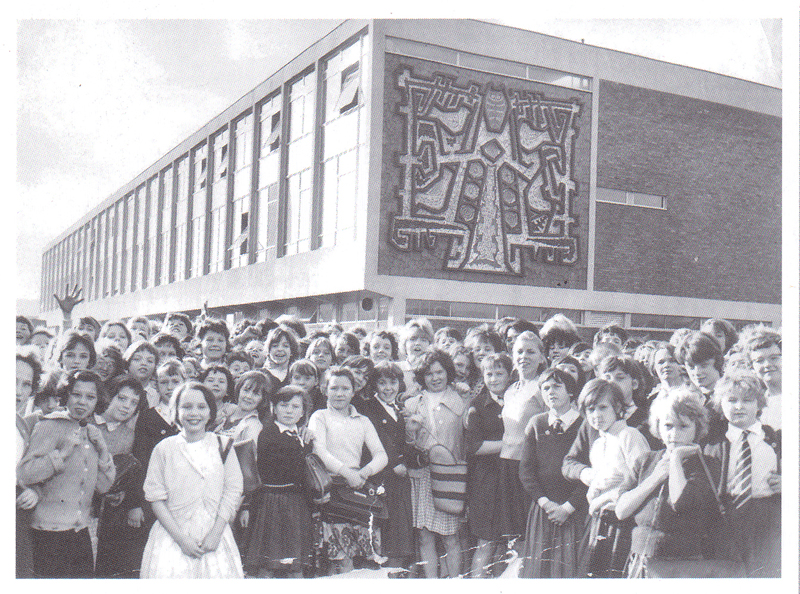 Cromwell Secondary School for Girls 25 October 1962 (courtesy of MEN Syndication)001.jpg