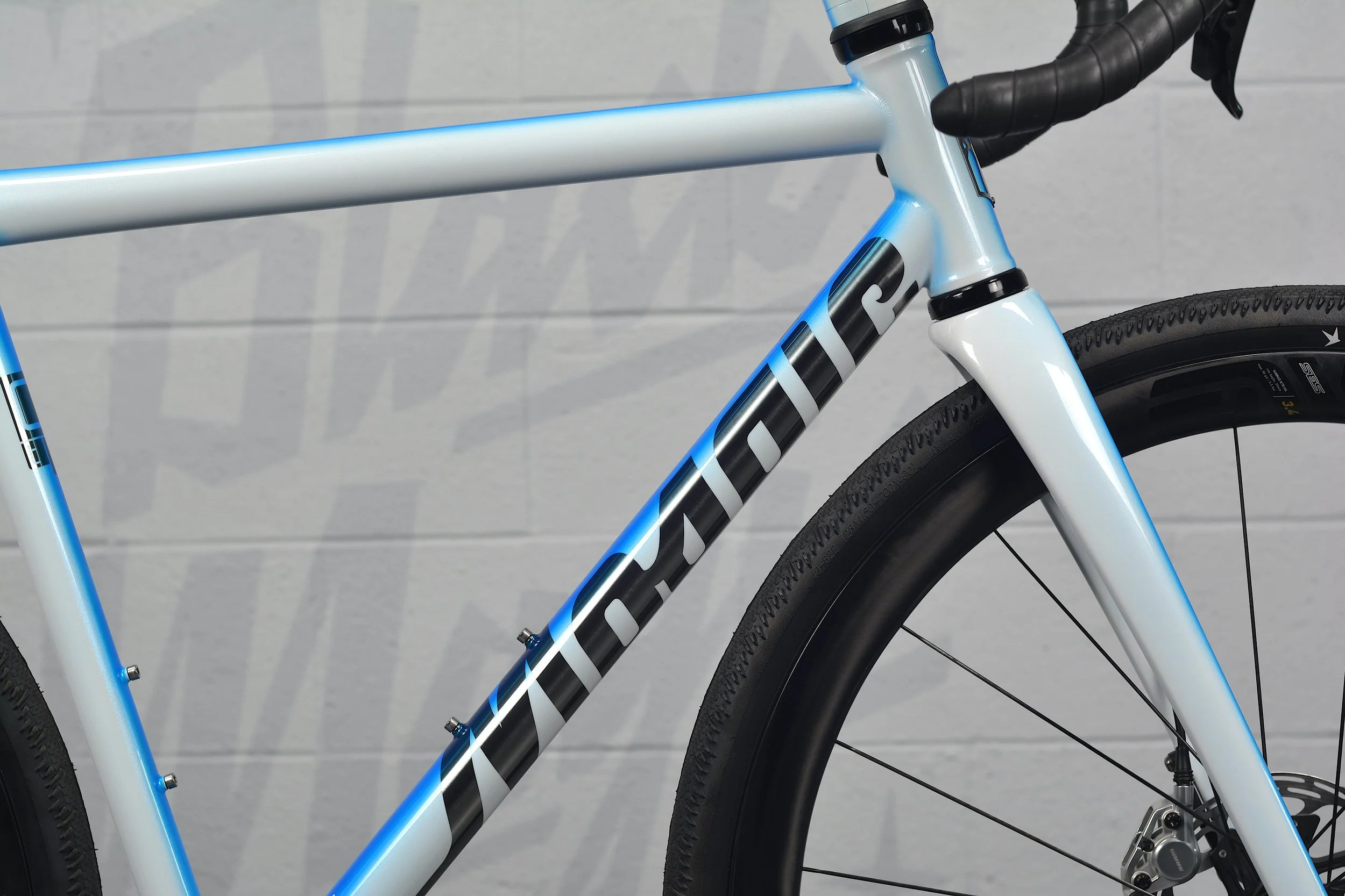 Mosaic GT1-iAR Black Magic Paint 2025_0035 copy.JPG