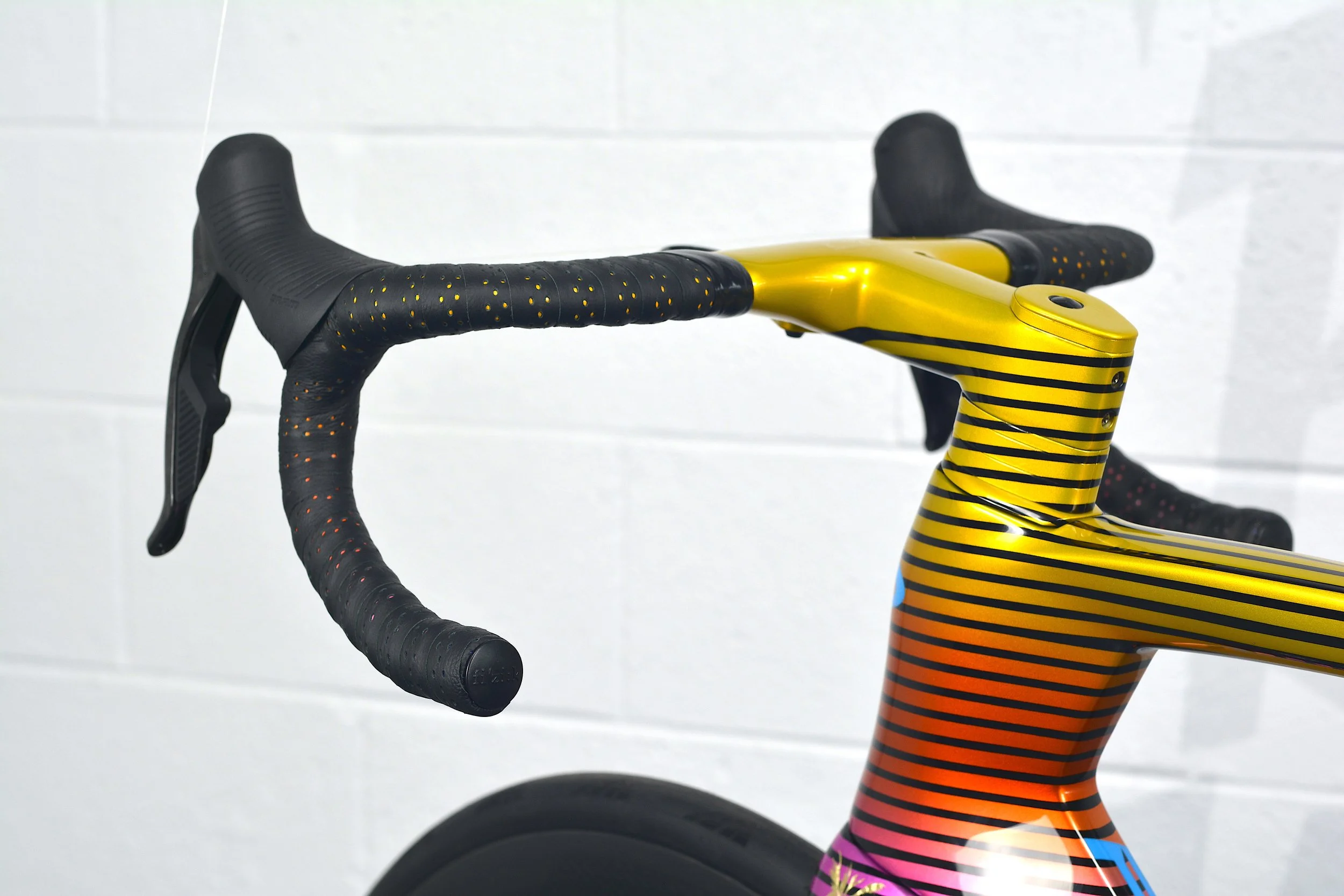 Pinarello Dogma F 2025 MADE_0021 copy.JPG