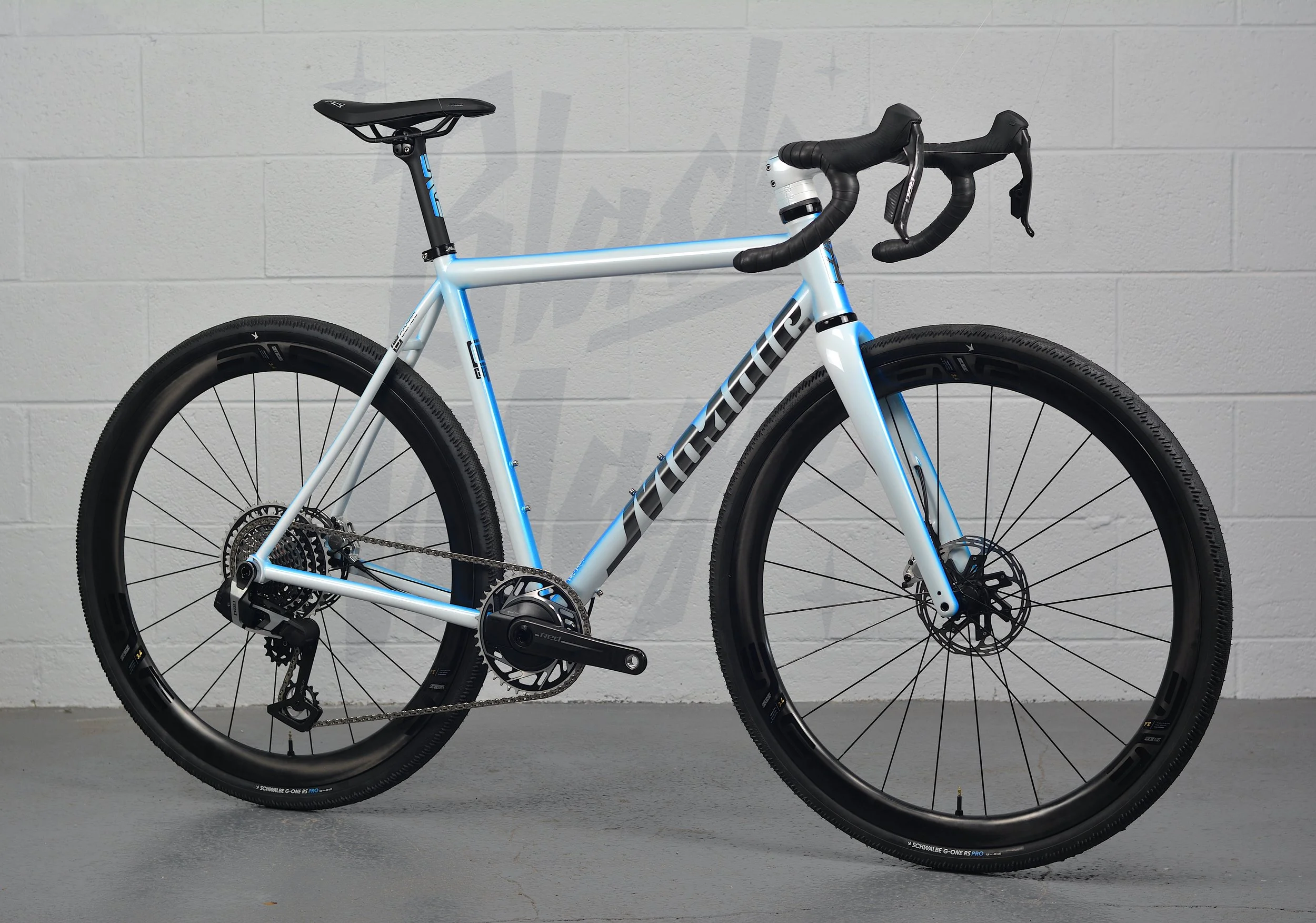 Mosaic GT1-iAR Black Magic Paint 2025_0002 copy.JPG
