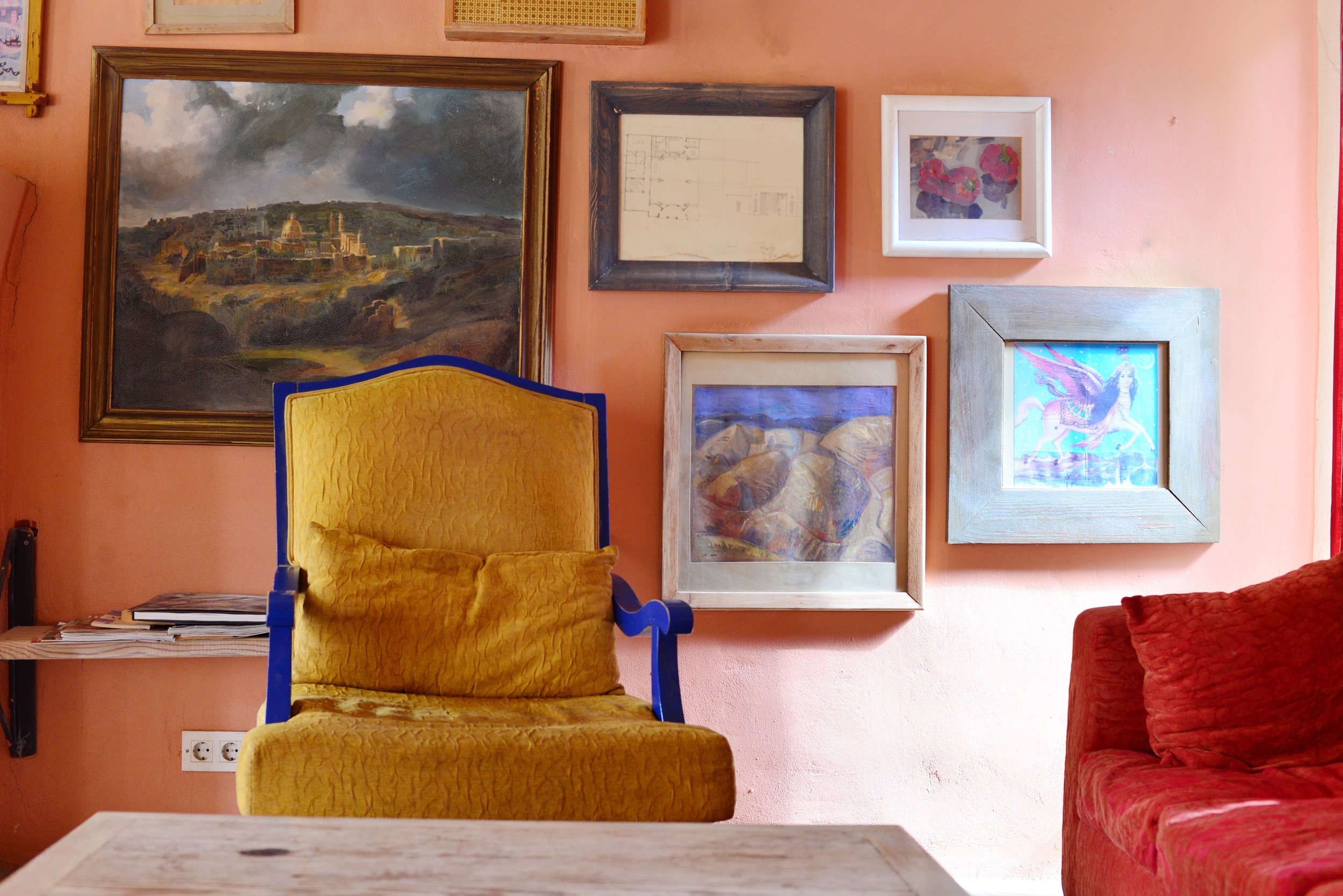 Living room area at Feynan Ecolodge.