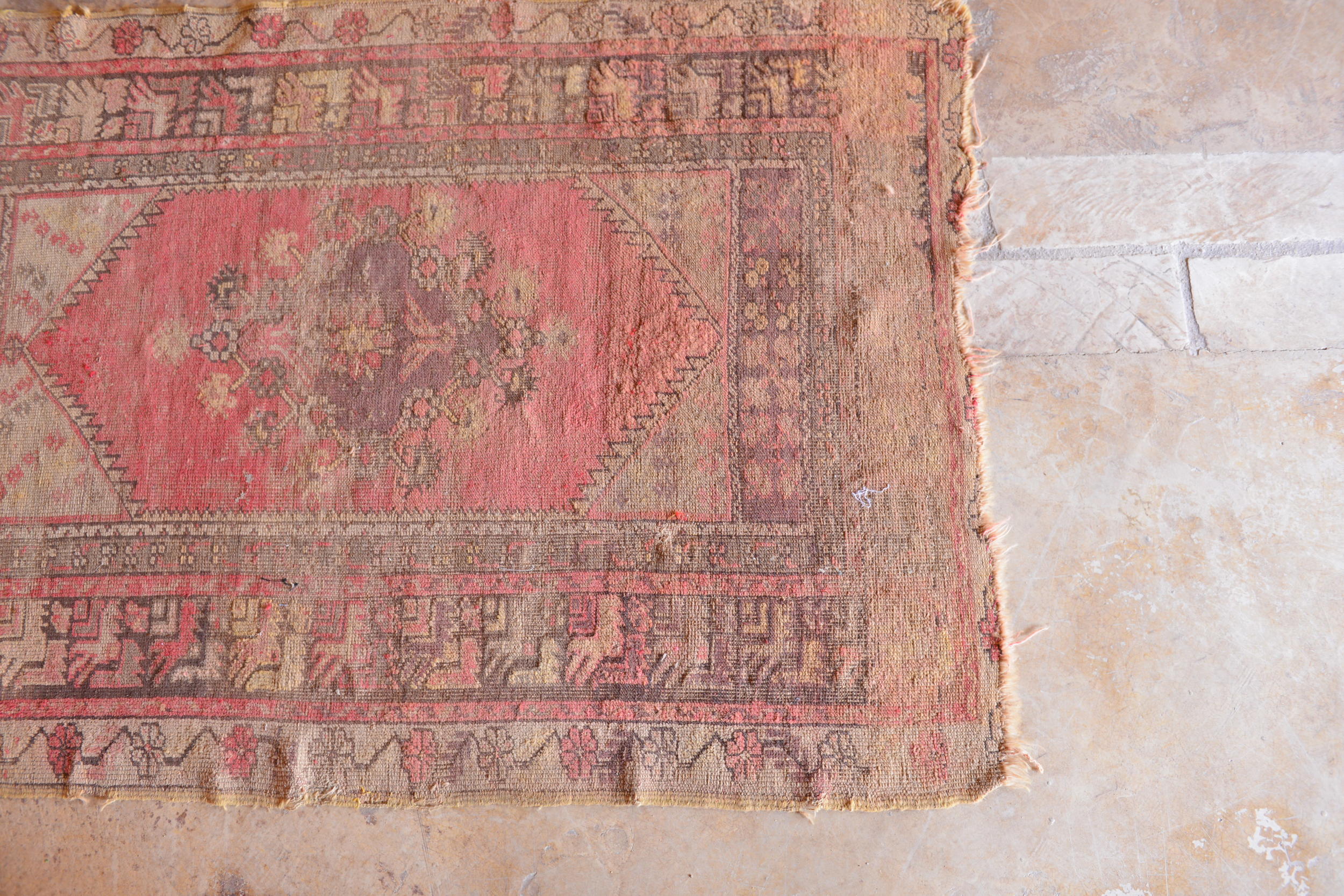 Vintage rug in the living room at Feynan Ecolodge.