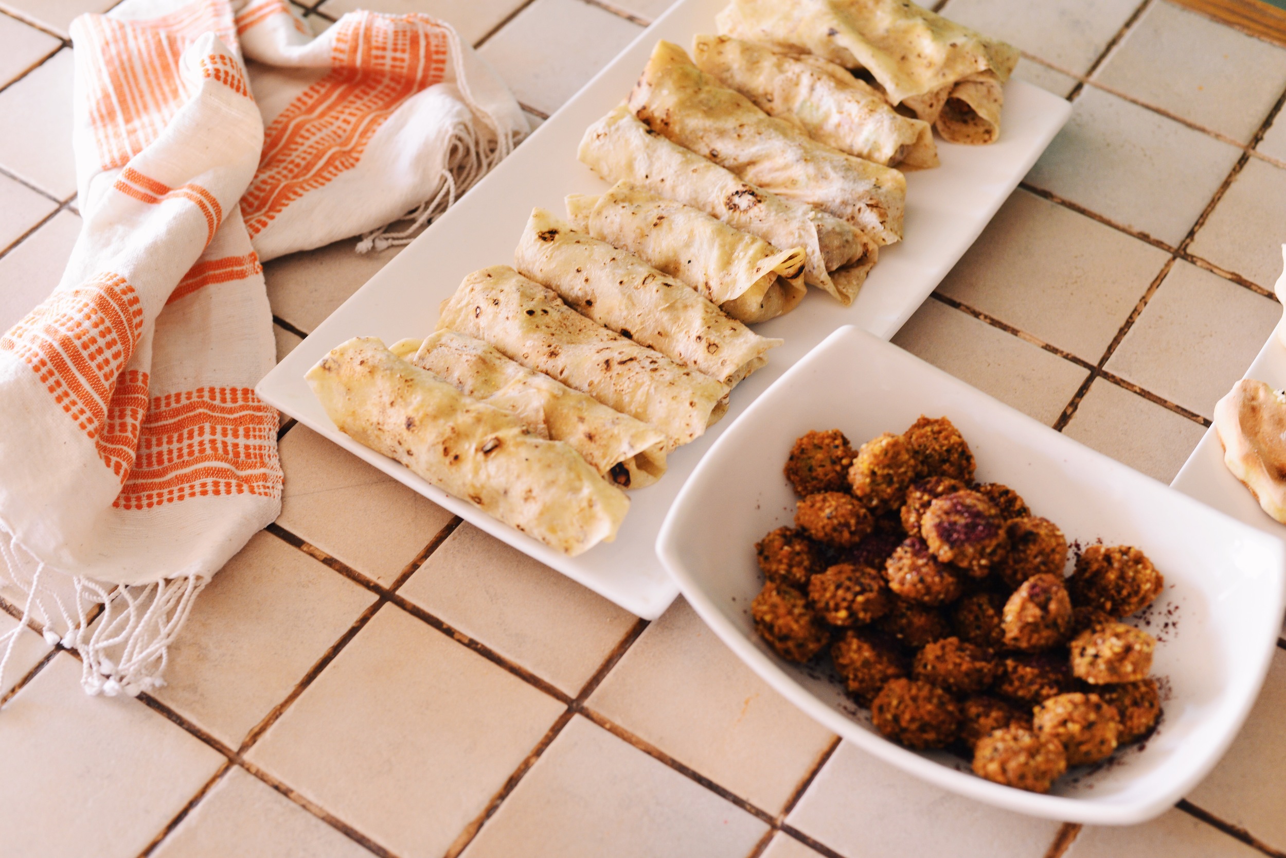 Shrak bread & falafel ready to be served.
