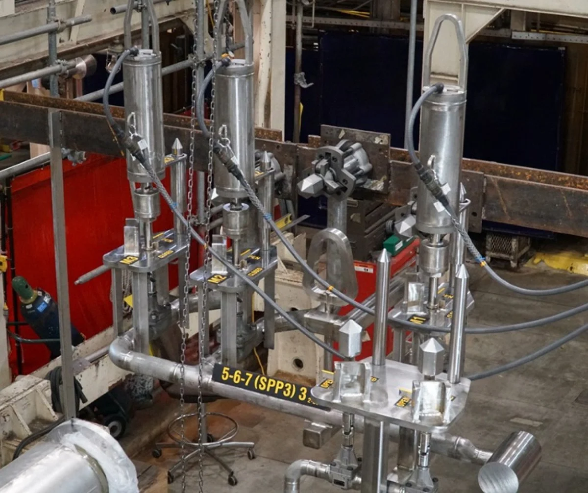  Savannah River Mission Completion created a new system of remote-controlled valves to manage the flow of radioactive liquid waste into and out of the strip effluent lag storage program. The tool will also make the job of routing the waste much quick