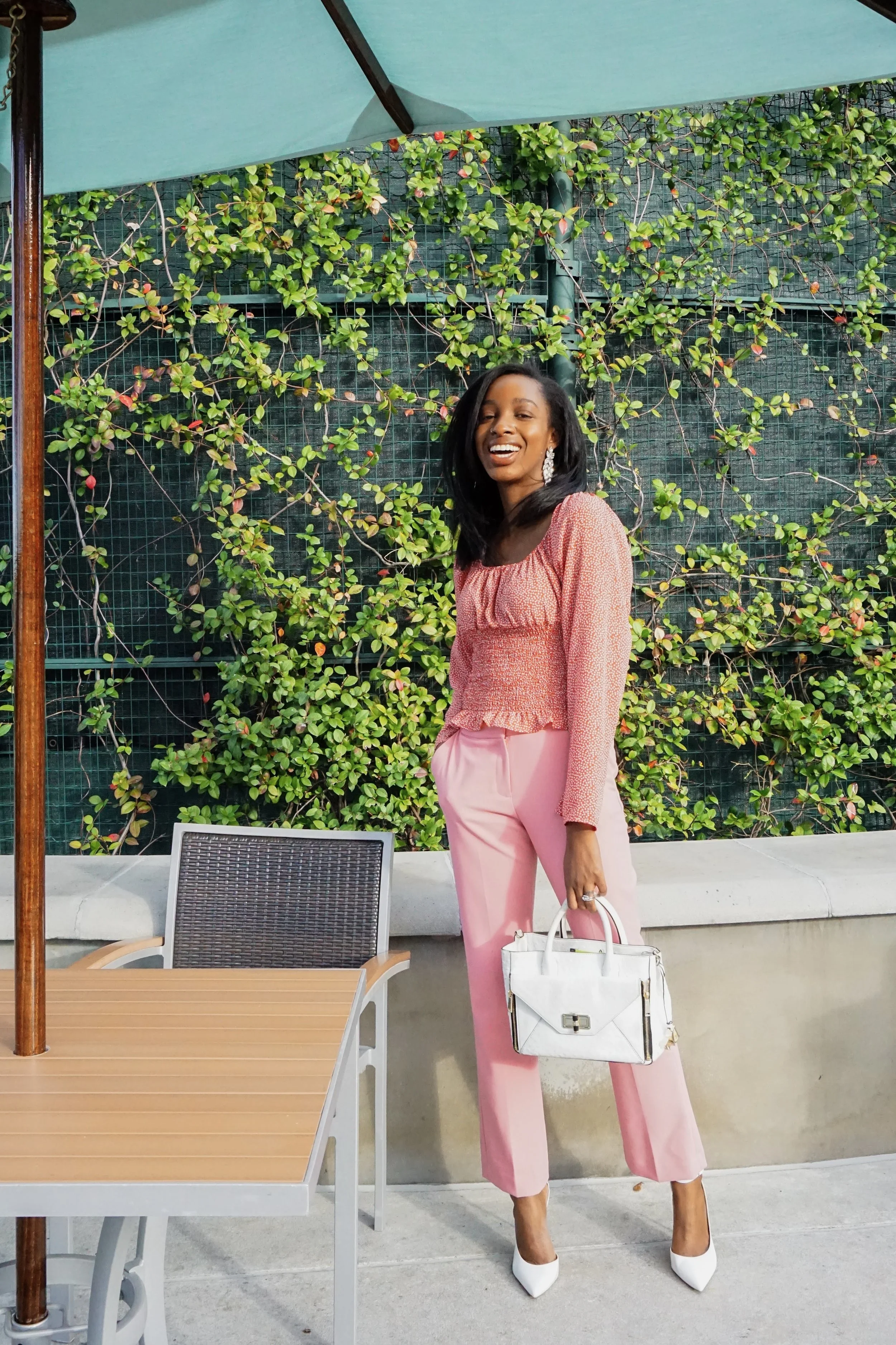 Look 1. This look is perfect for all of my ladies whose plans include clocking in on Valentine's Day. Whether you'll be at the office, seeing clients all over town or attending a conference why not get festive for your daytime plans.