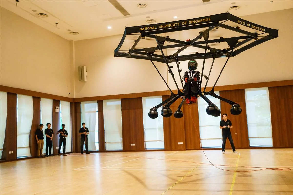 Students Create a Flying Snowstorm