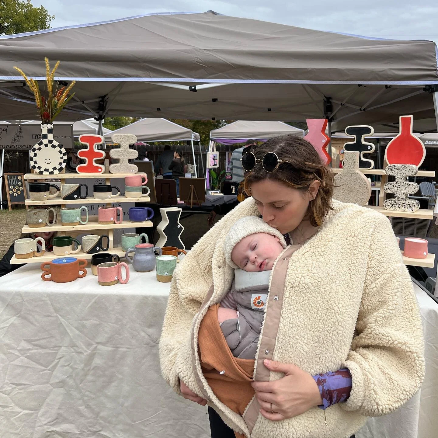 Hello, Weekend Four. 🌝 Bring your babes! Grab a coffee! Walk the dog! Support your local creative community!

We&rsquo;re open until 5 today and tomorrow at @anisdayandnight. All details at thefrontmarket.com.

#thefrontmarket #futurefronttexas