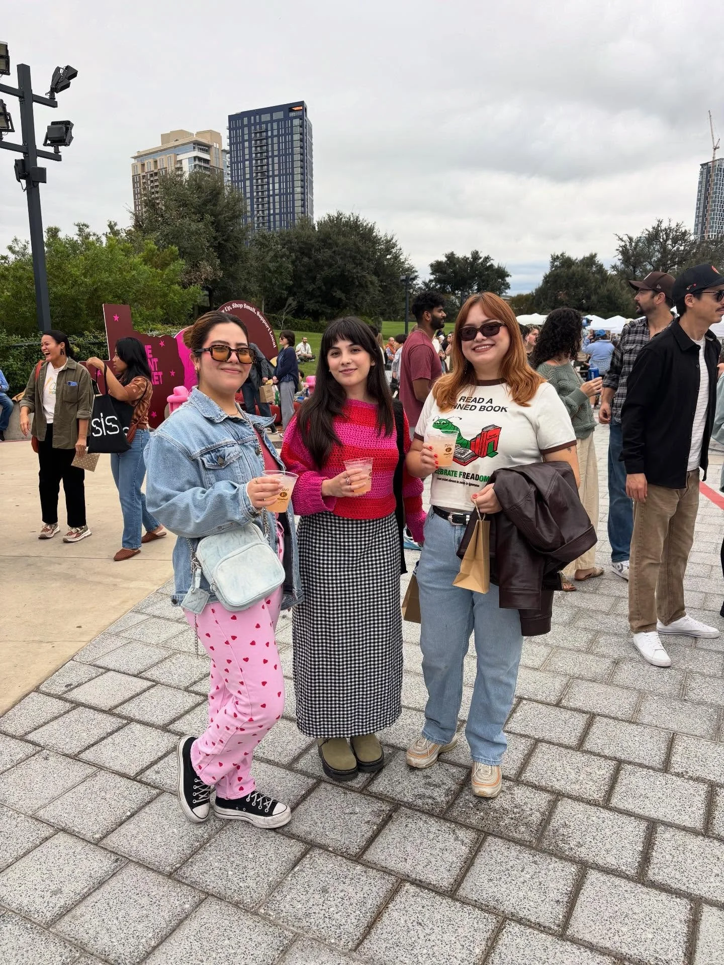 Season finale looks 🌹 Thank you for a record-breaking weekend at @thefront.market, Austin. 

Full recap coming soon! In the meantime, continue supporting our Texas-local lineup of artists, makers and craftspeople at thefrontmarket.com.

&mdash;&mdas