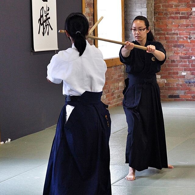 Practicing our second kata (風雲之剣） #剣術 #剣道 #居合 #居合術 #居合道 #古流 #古武道 #古武術 #清心武館 #心影流　#kendo #kenjutsu #katana #koryu #kobudo #kobujutsu #iaijutsu #iai #iaido #japanesemartialarts #martialartsottawa #ottawamartialarts #ottawaaikikaidojo #ottawakenjutsu