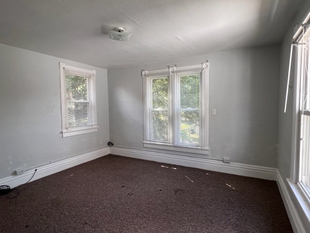 500 Institute bedroom.jpg