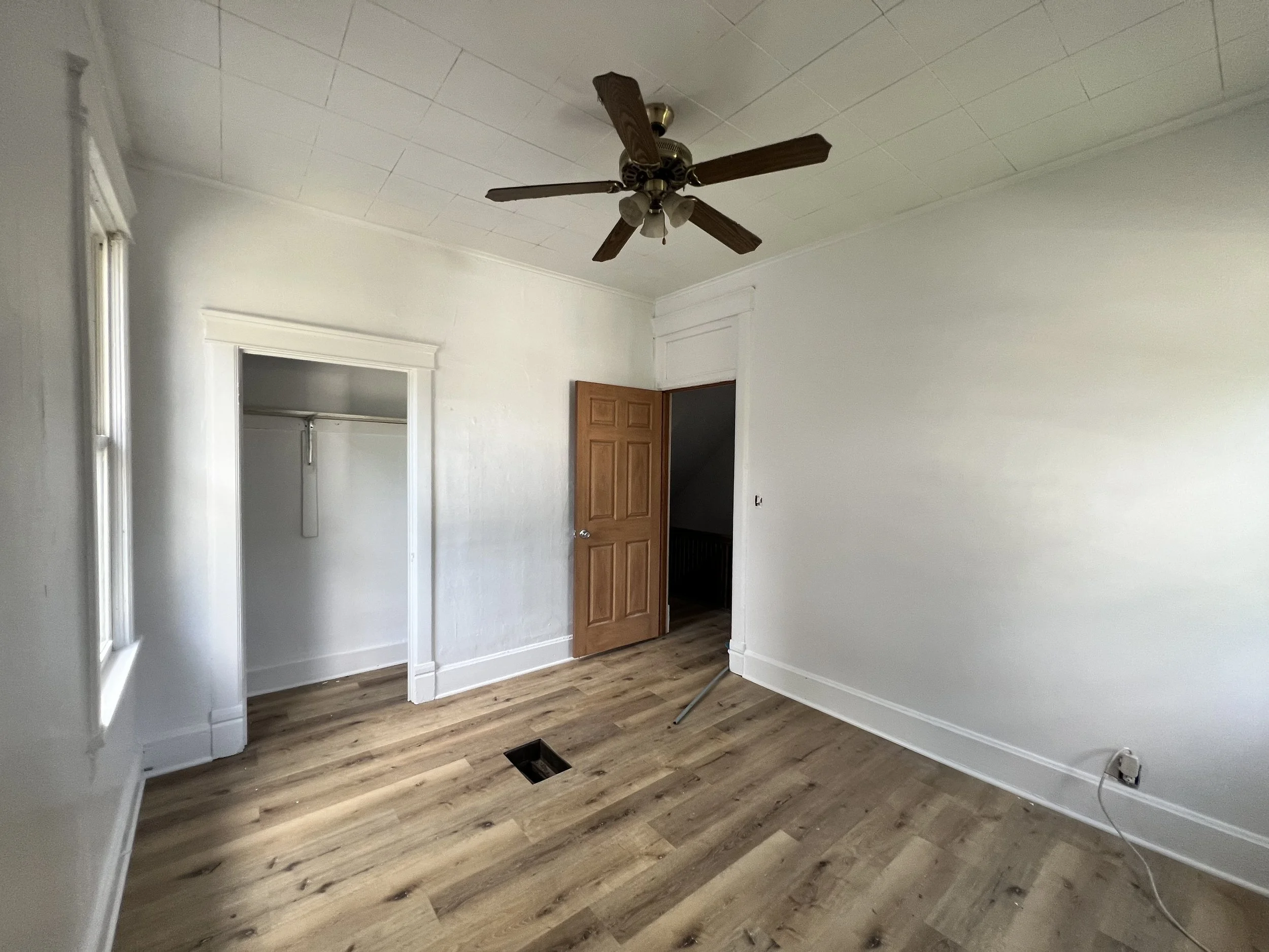 406 Glenwood new 1.jpeg