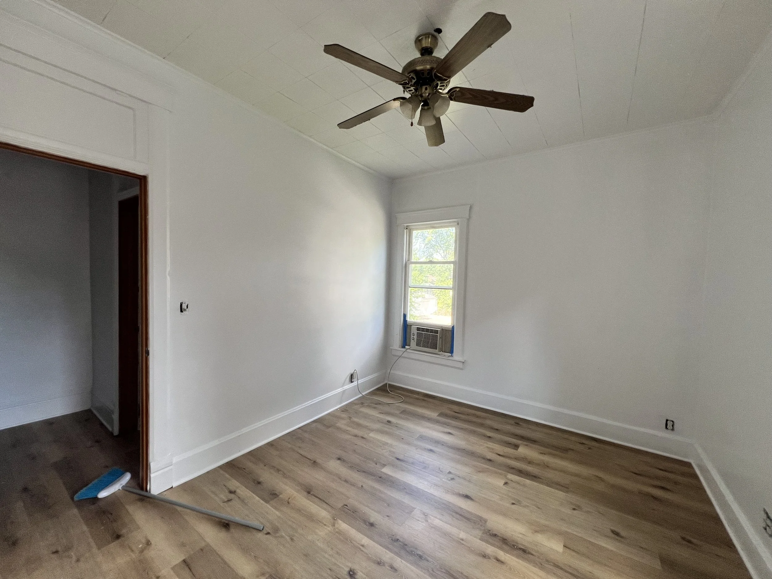 406 Glenwood new 2.jpeg
