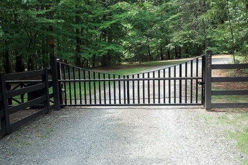 gate+black.jpg