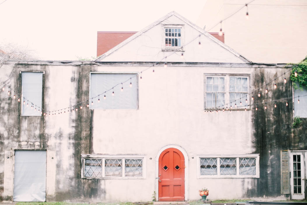 can I have a carriage house too?