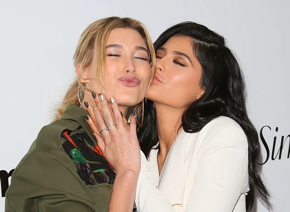 Hailey Baldwin/ Marie Claire/ Movement Ring