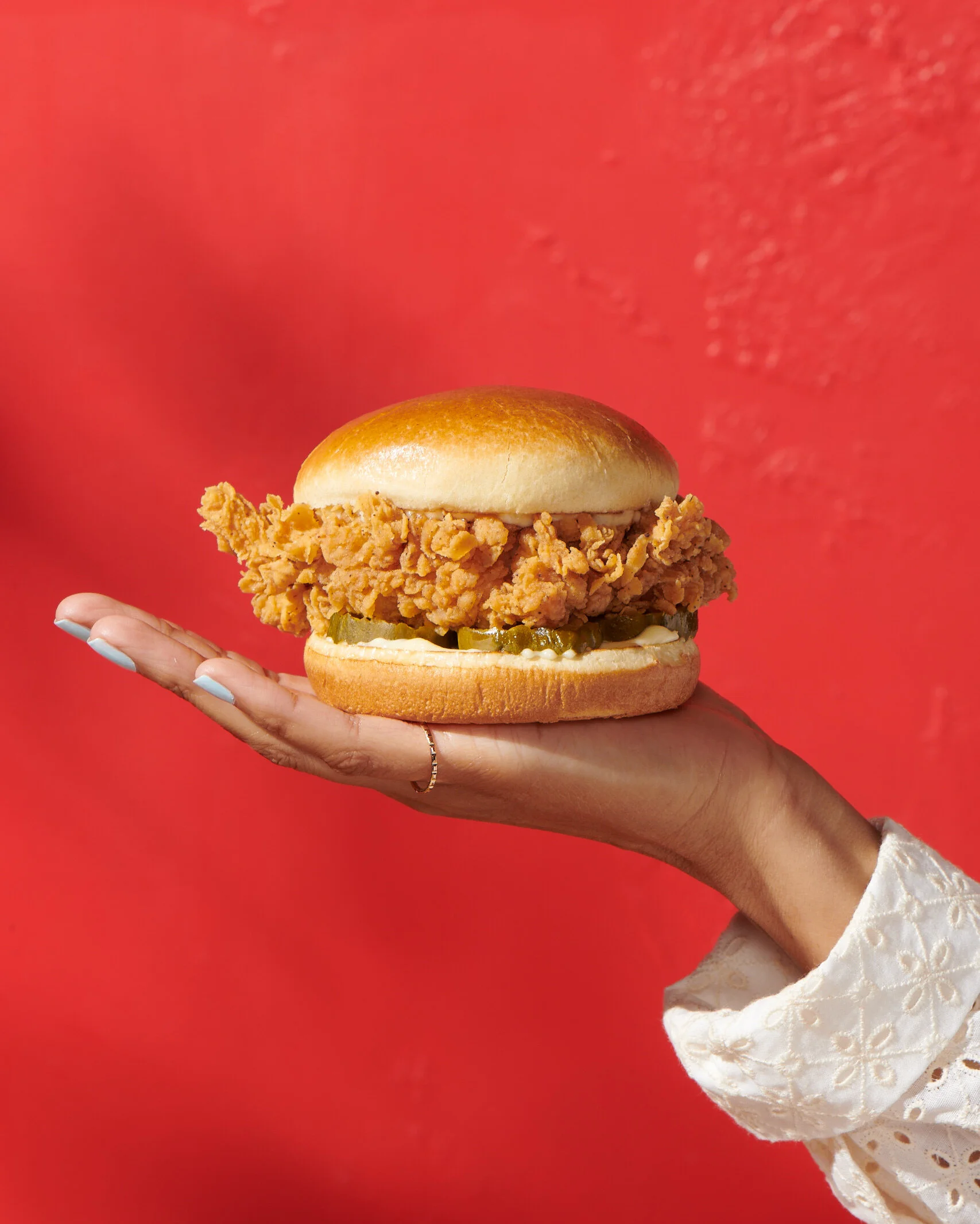16. KFC_SANDO_IN_PALM_1344.jpg