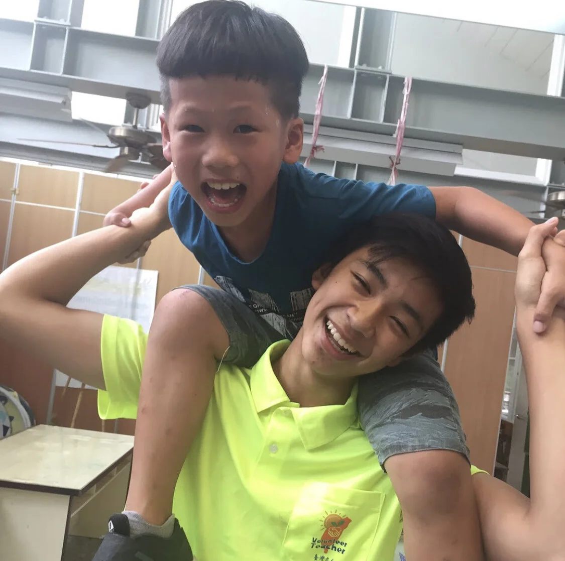 Gordon Wong Pronouns: He/His/Him Academic Year: Freshman Major: Bioengineering Hometown: Jericho, NY Cultural Identity: Chinese American “In my free time I enjoy playing sports, watching Netflix/YouTube, hanging out with friends, etc”