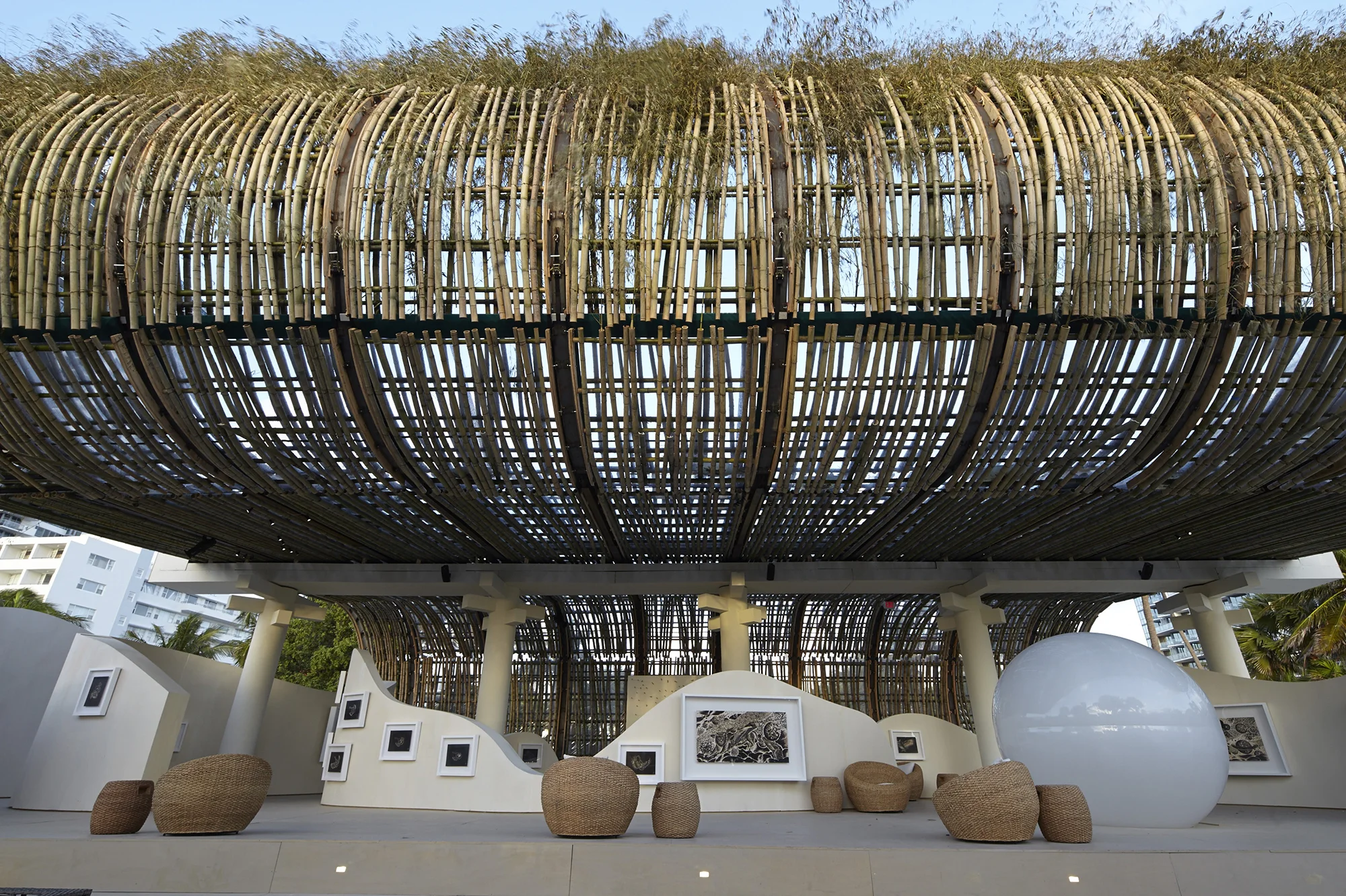 Reconstruction of the Universe by Sun Xun