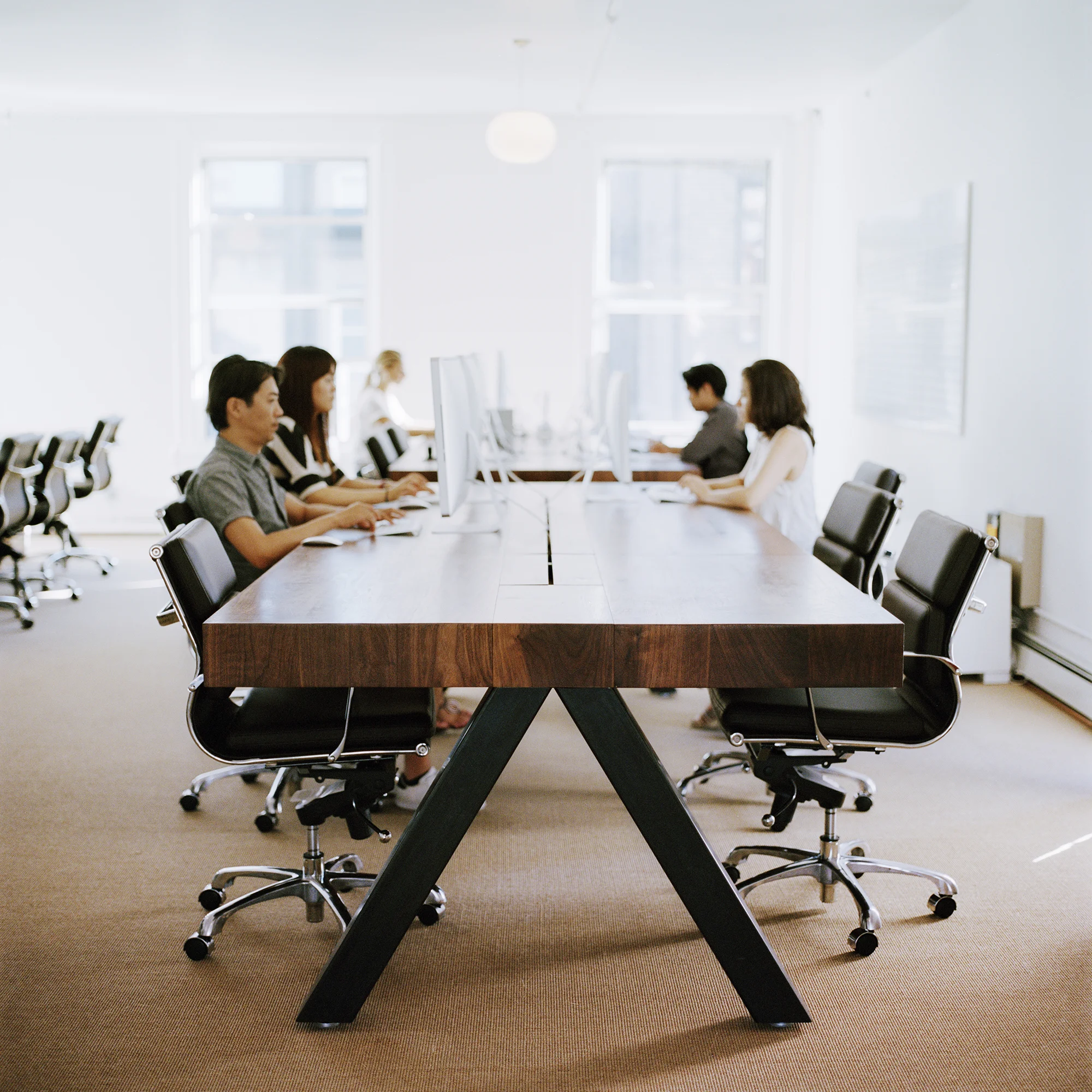 King and Partners Desk