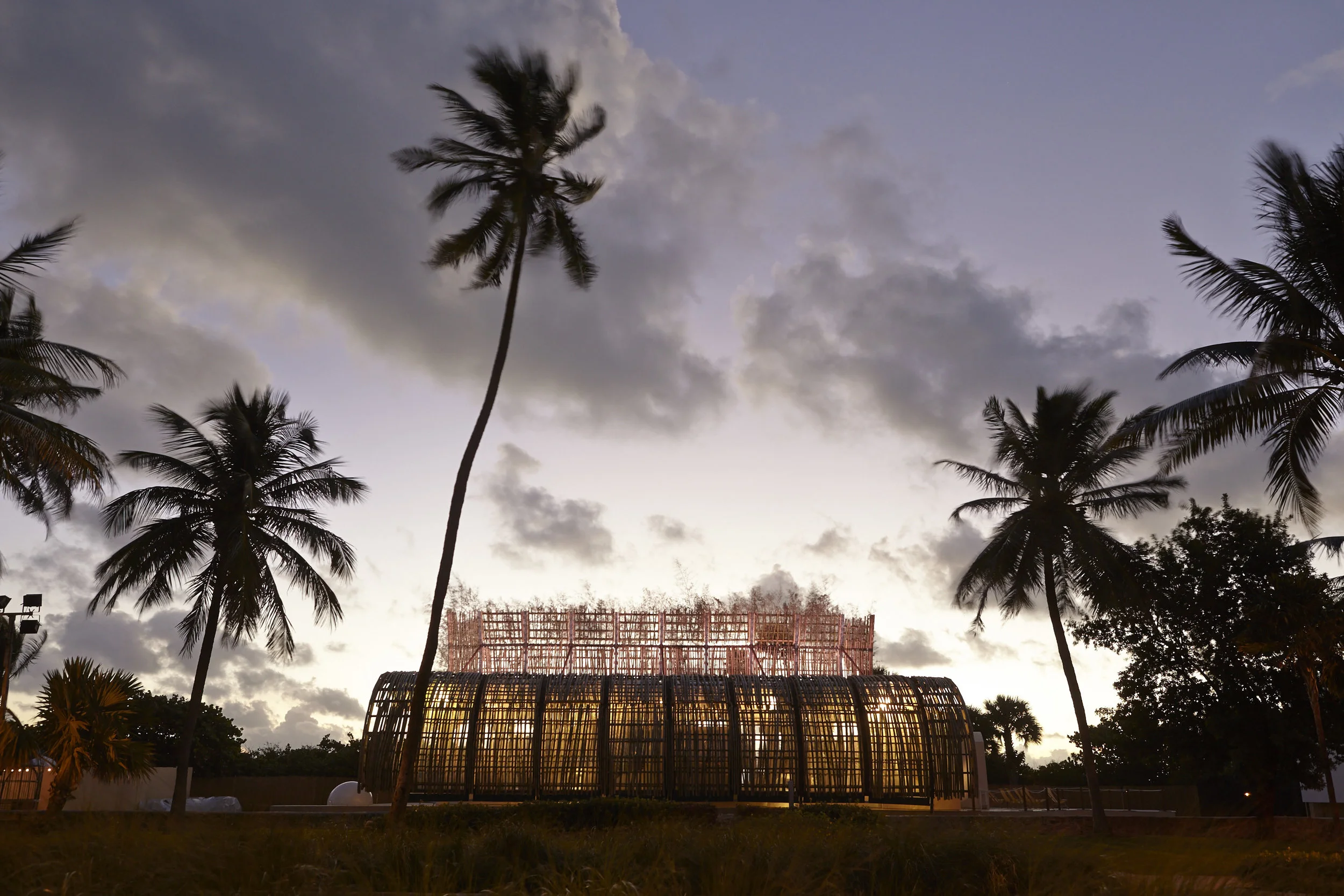 Reconstruction of the Universe steel curved steel armature structure