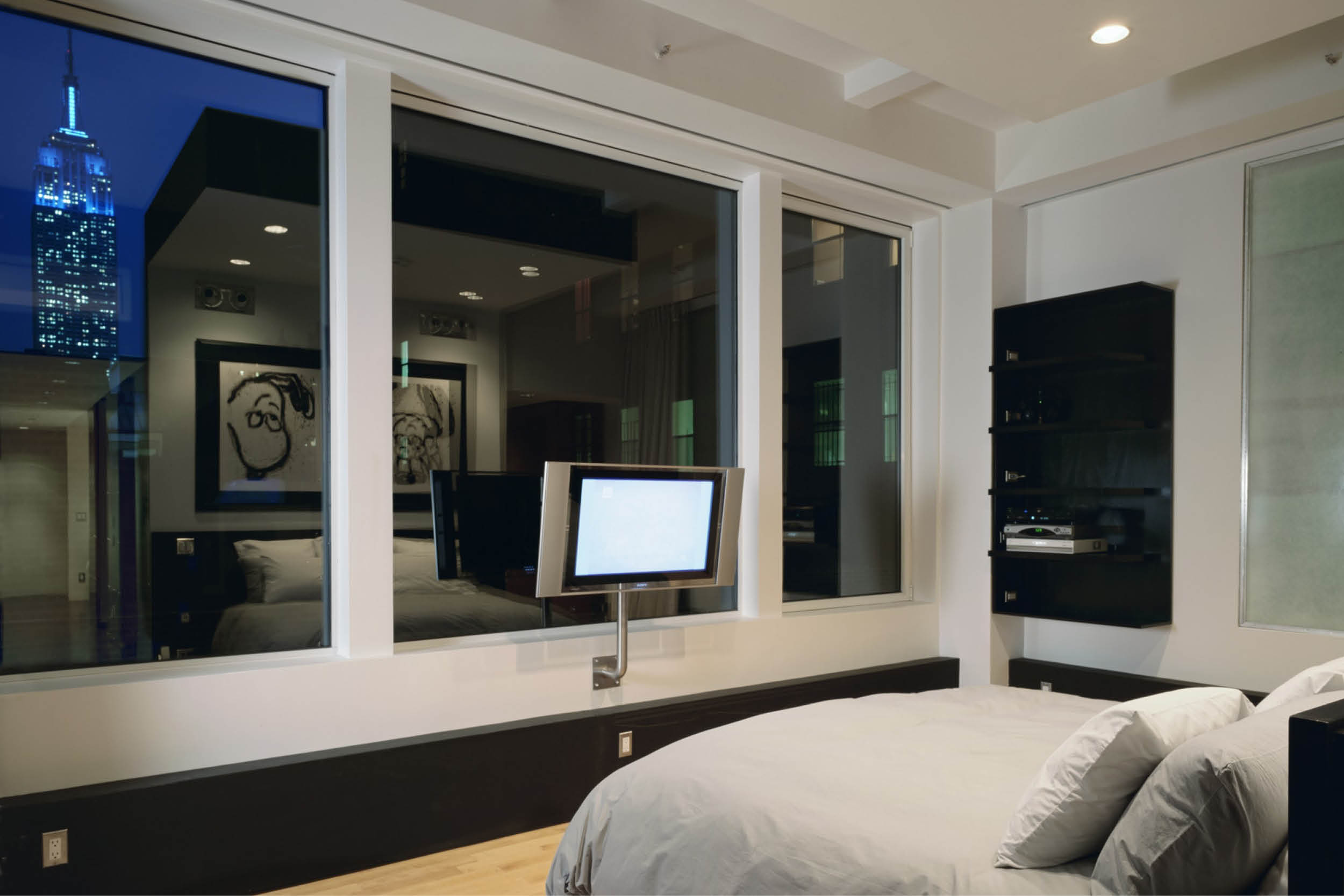 Modern Residential Loft Renovation | New York City | Bedroom | RES4
